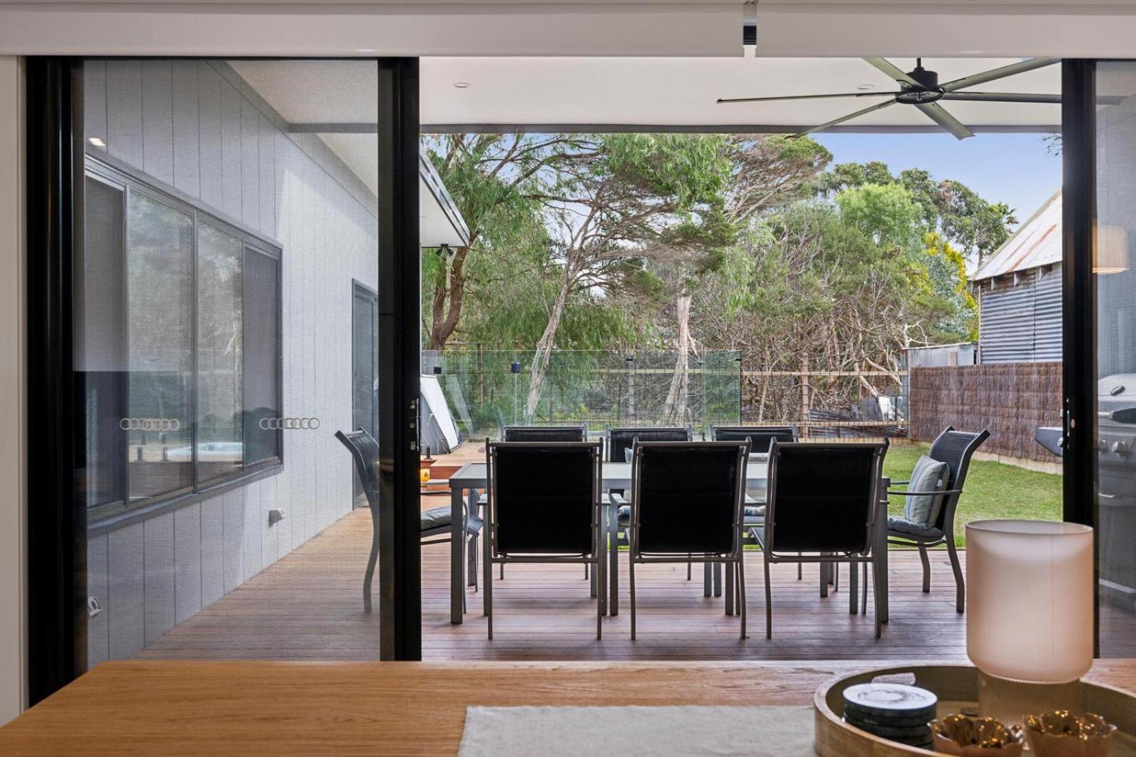 Modern delight with Spa at Cape Woolamai