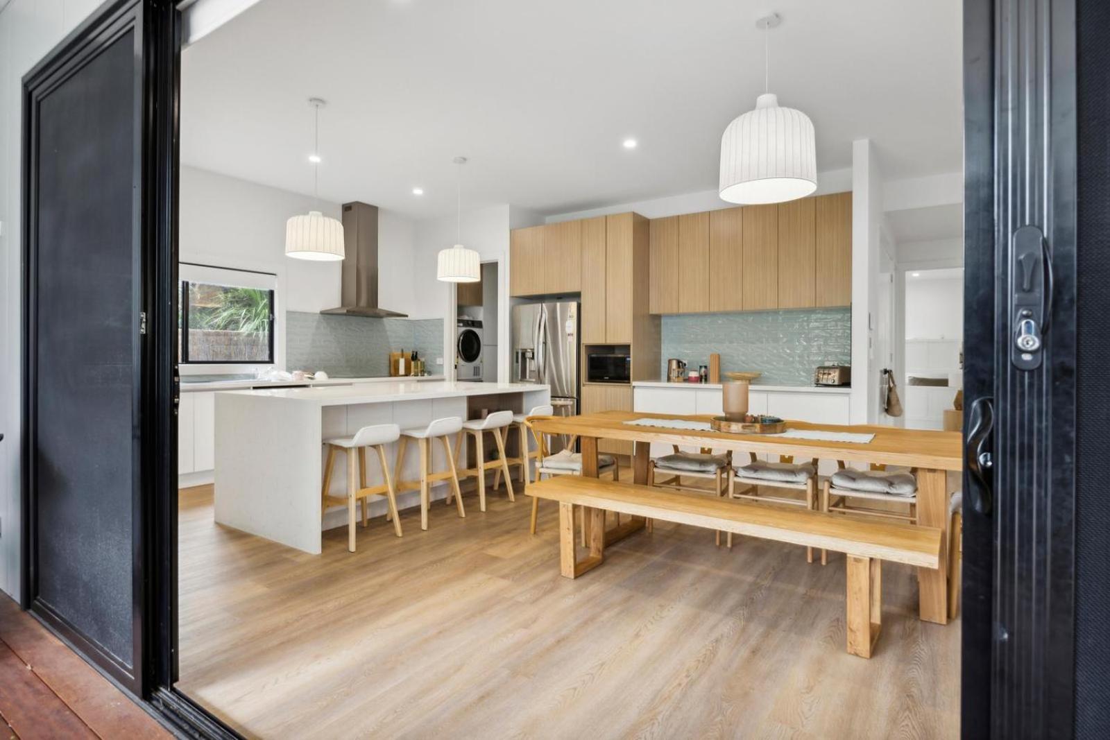 Modern delight with Spa at Cape Woolamai