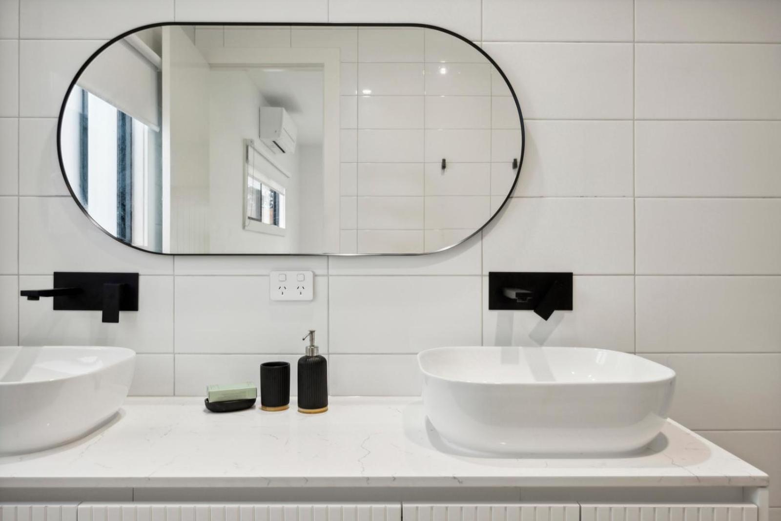 Modern delight with Spa at Cape Woolamai