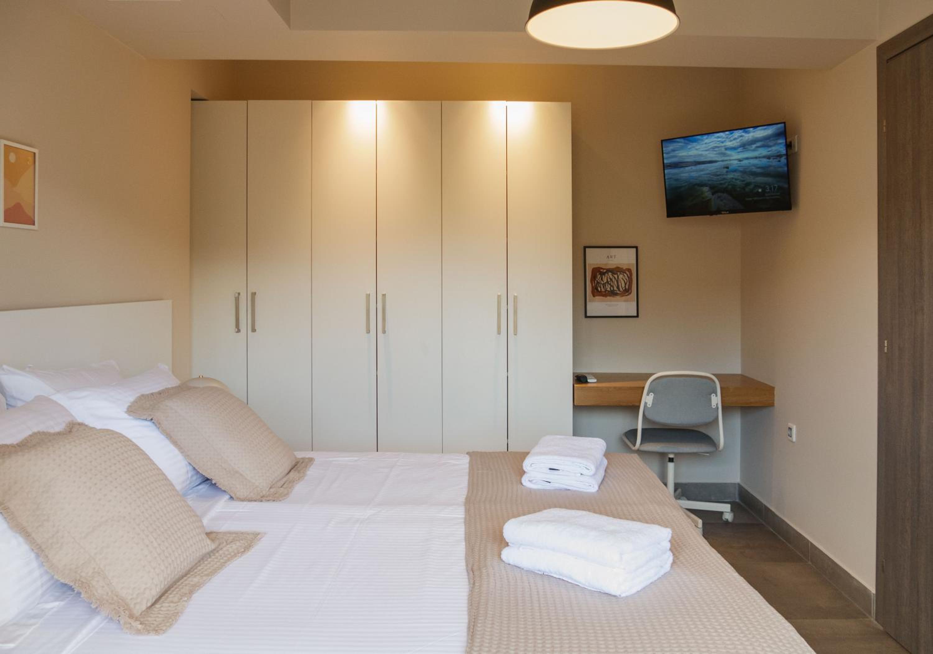 illys central apartments
