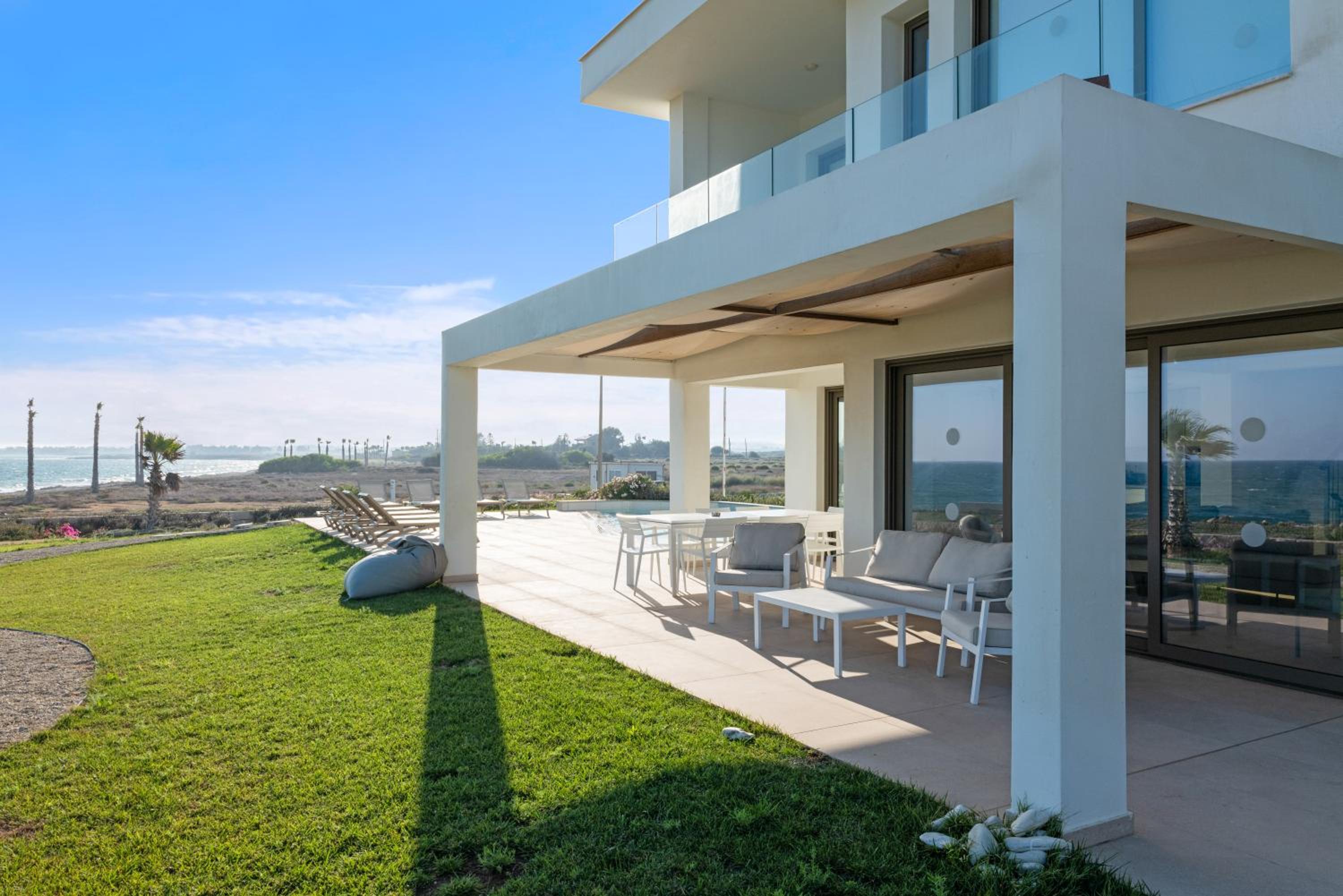 Serenity Waves Villa 1