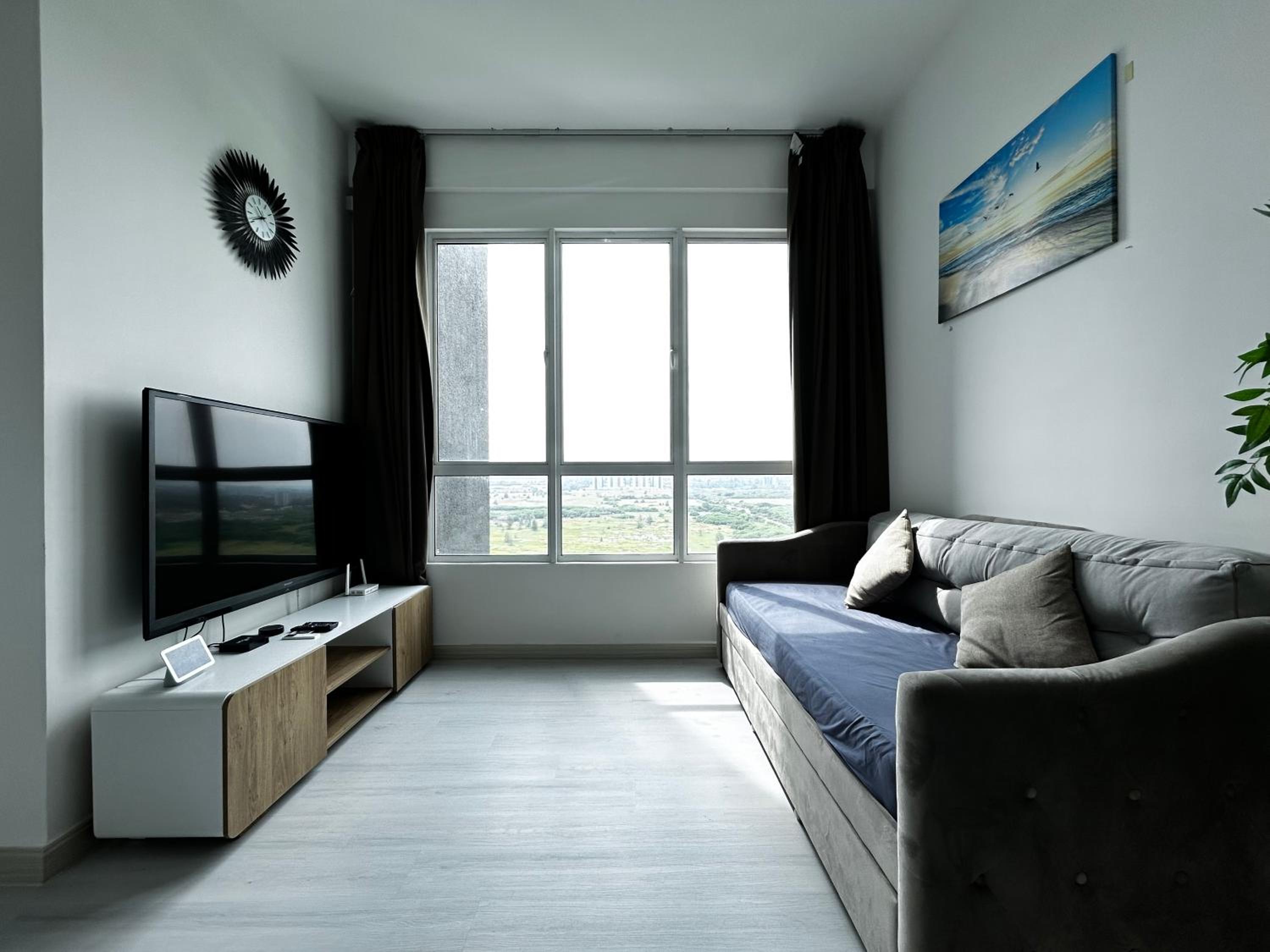 Amber Cove Smart Home photo 4