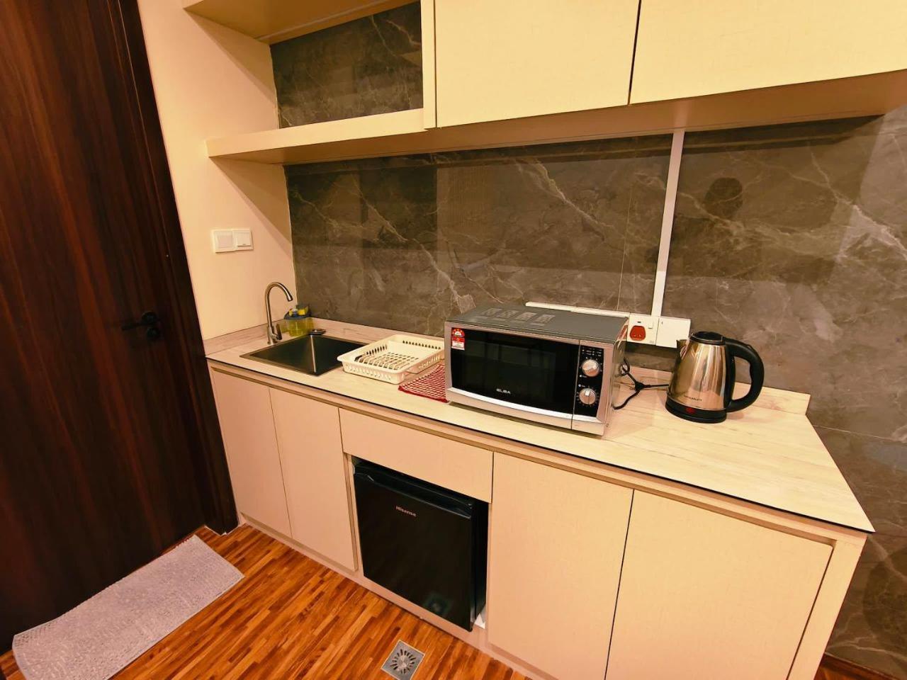K Avenue Modern KING STUDIO 2-3PAX NEAR KKIA photo 3