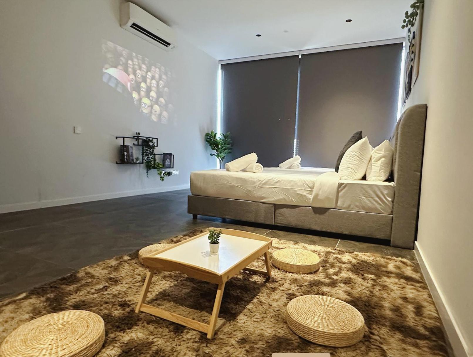 Greystone Scarletz Suites