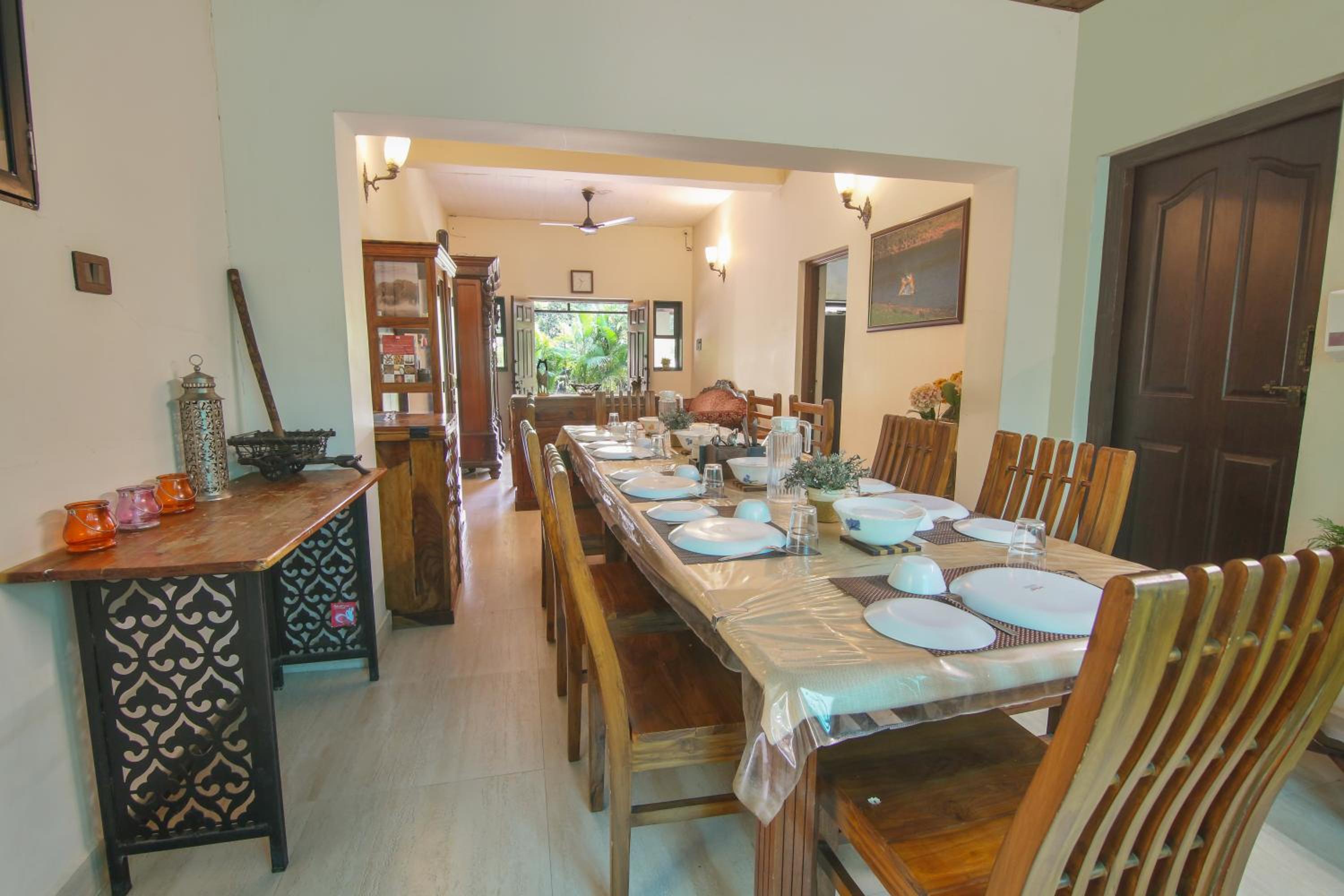 dining