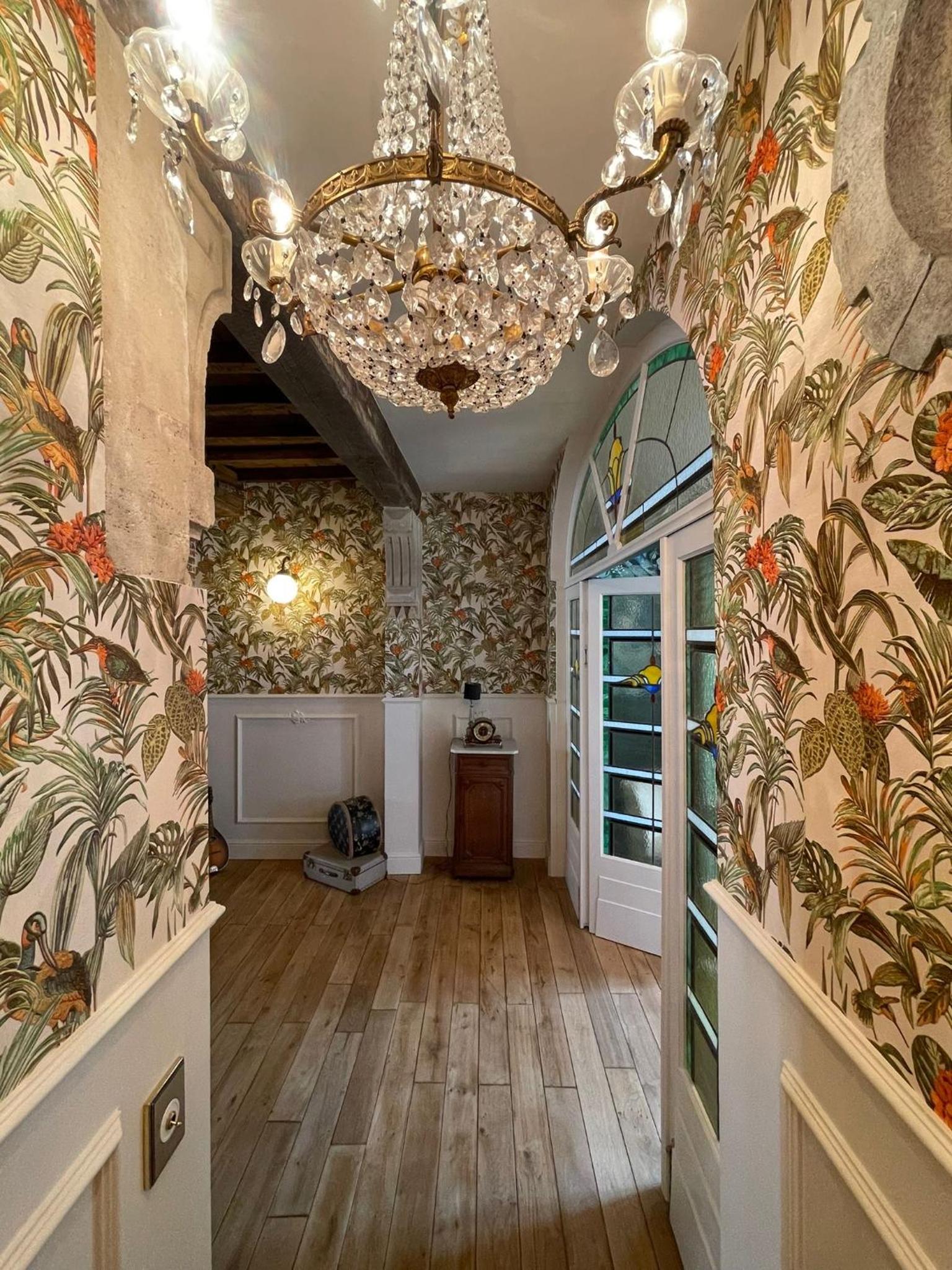 La Petite Foret Art Deco Apartment in Brussels