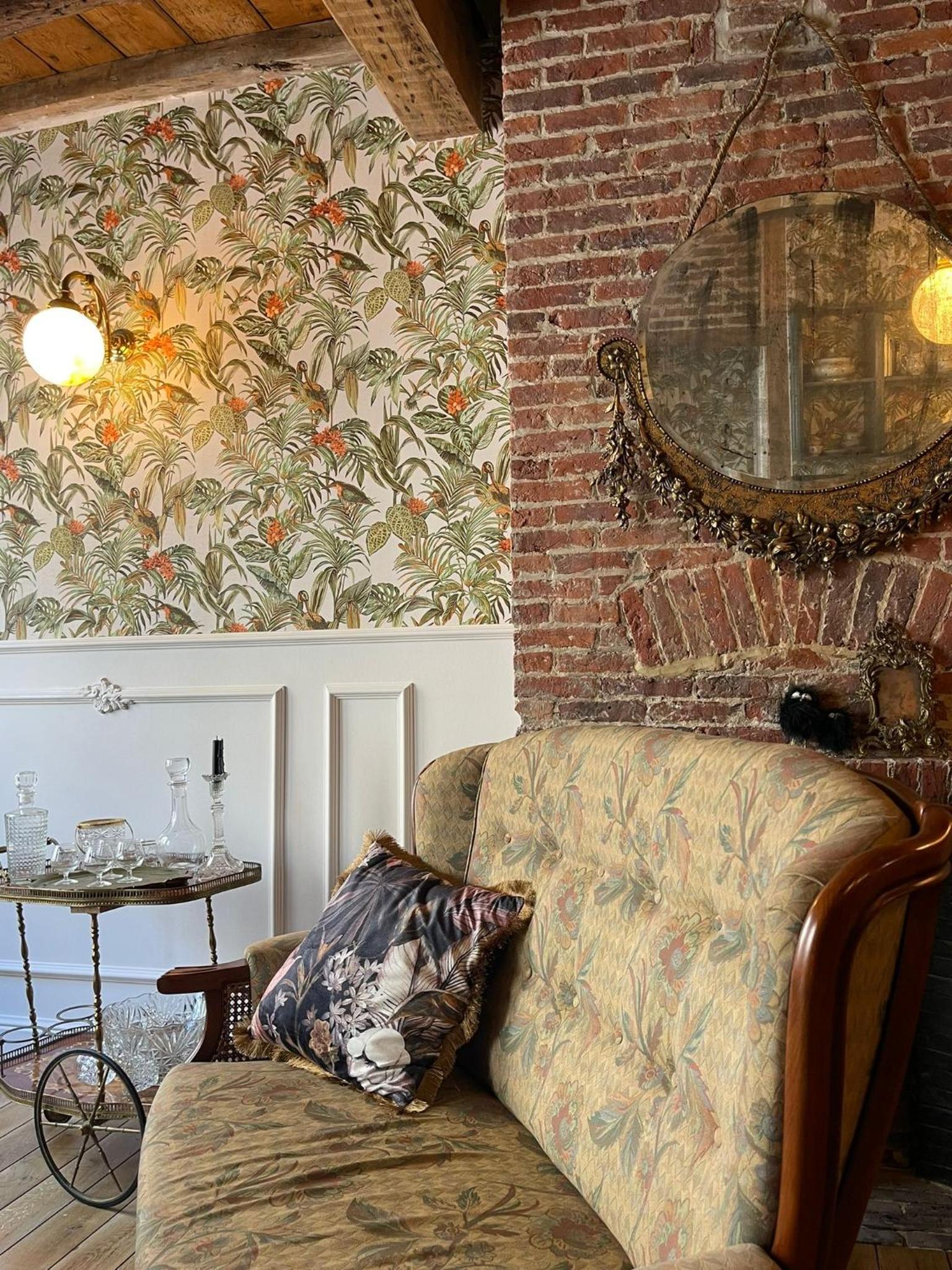 La Petite Foret Art Deco Apartment in Brussels