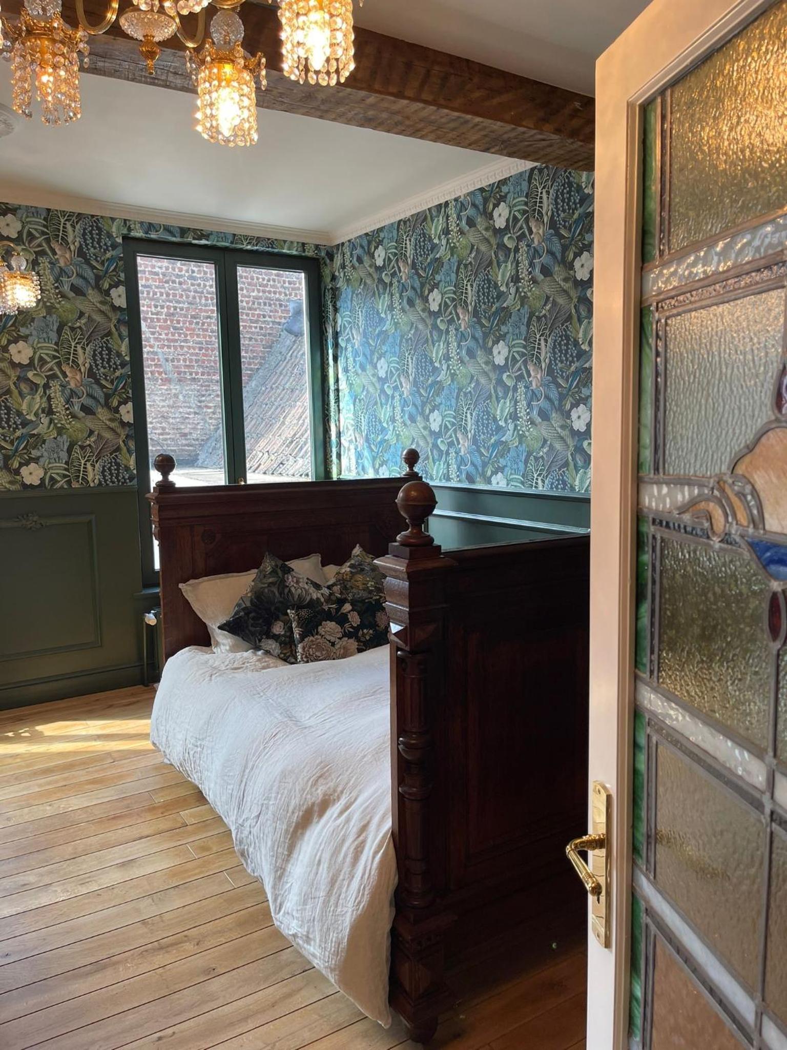 La Petite Foret Art Deco Apartment in Brussels