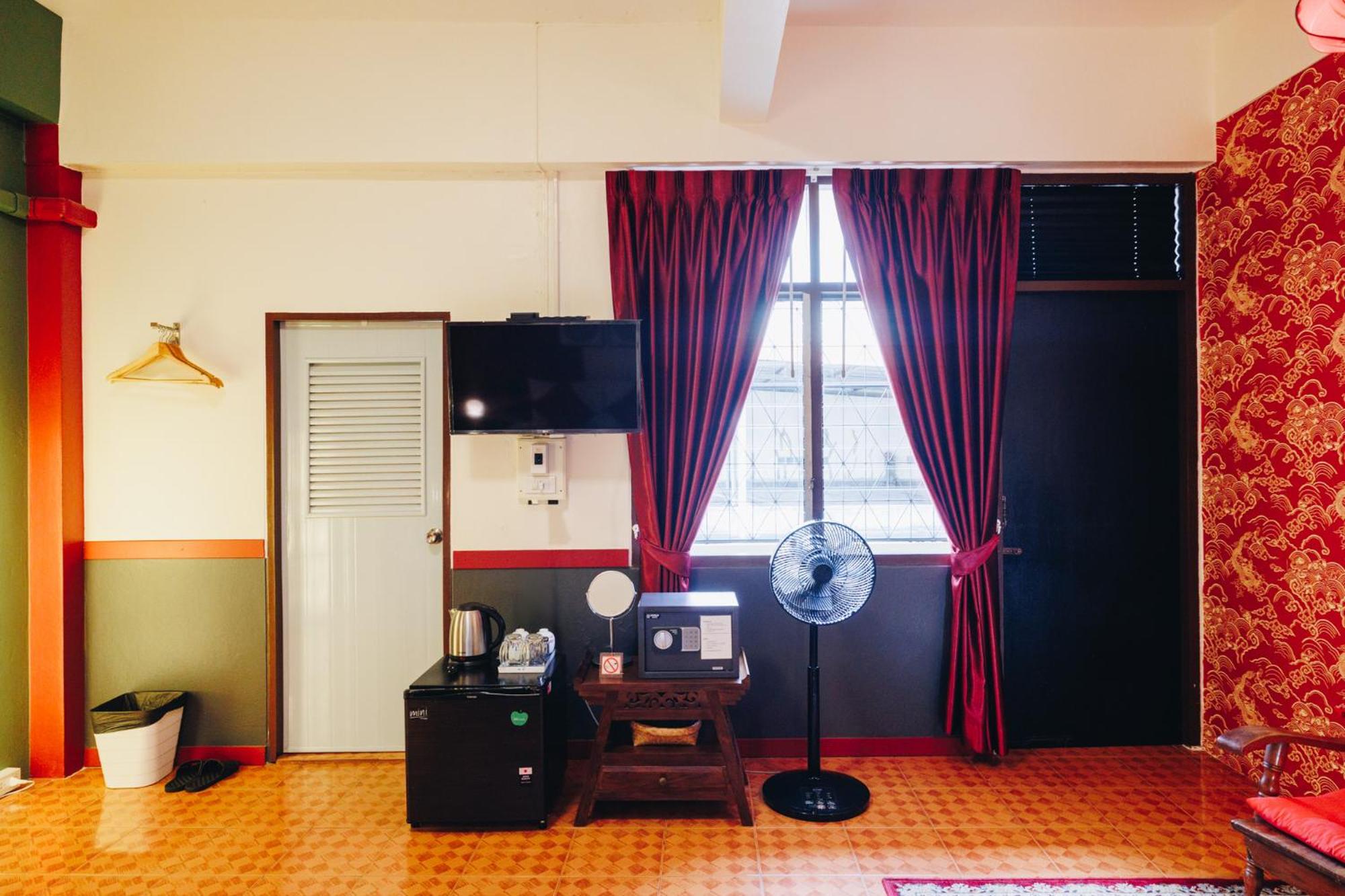 Sleeper House