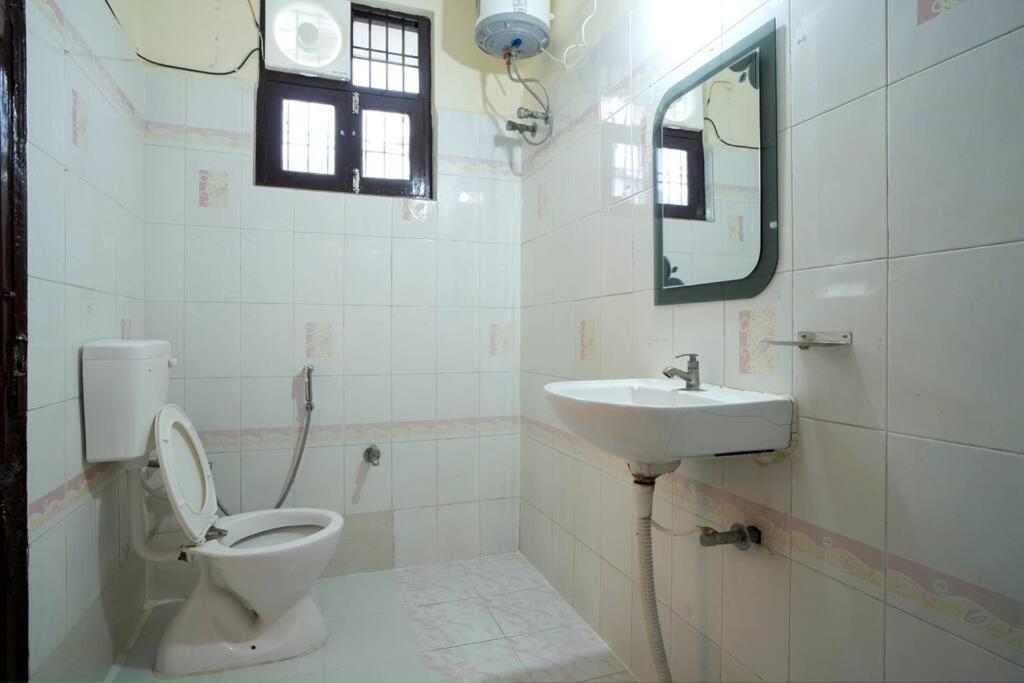 Elegant & Spacious 3BHK Home Haven Army Cantonment view 4