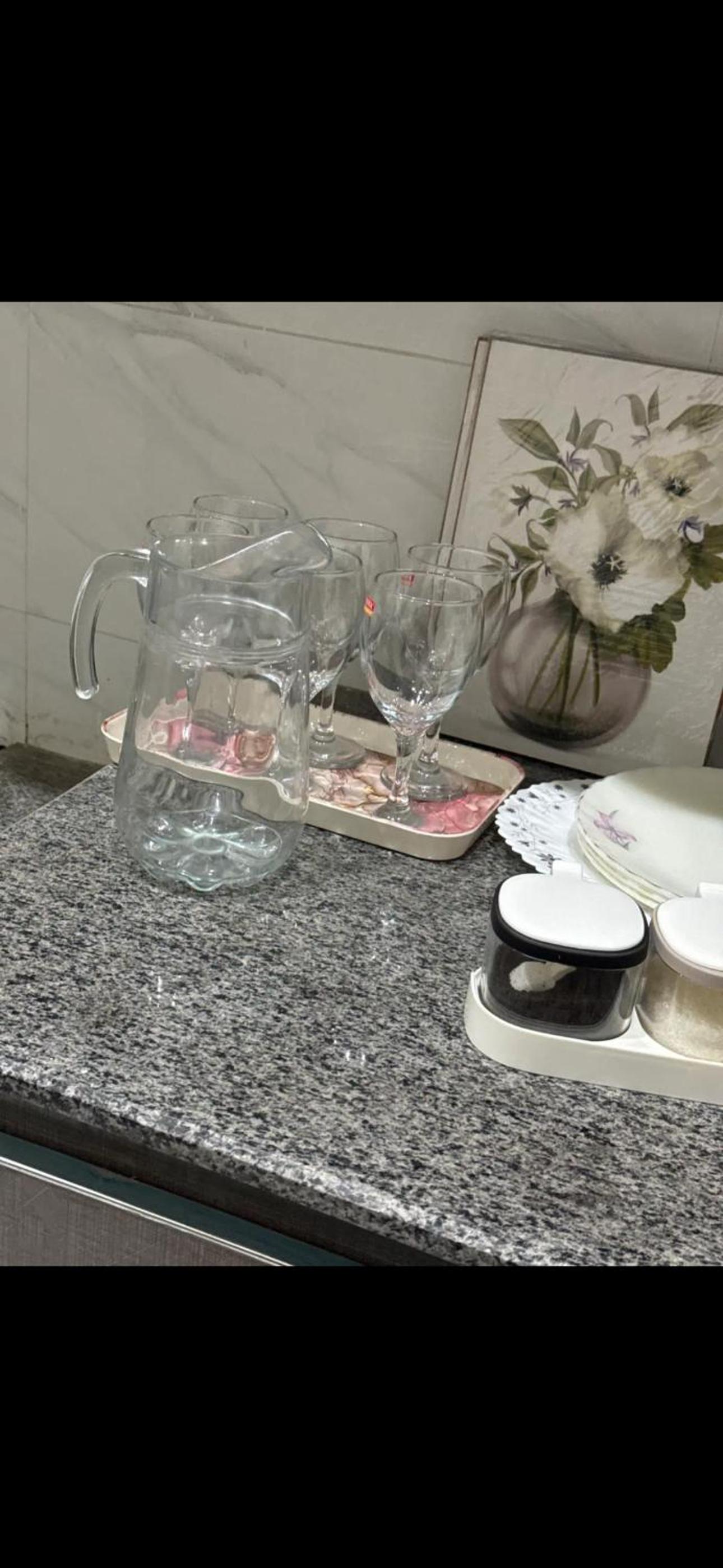 Lovely 2 Bedroom Furnished Apartments