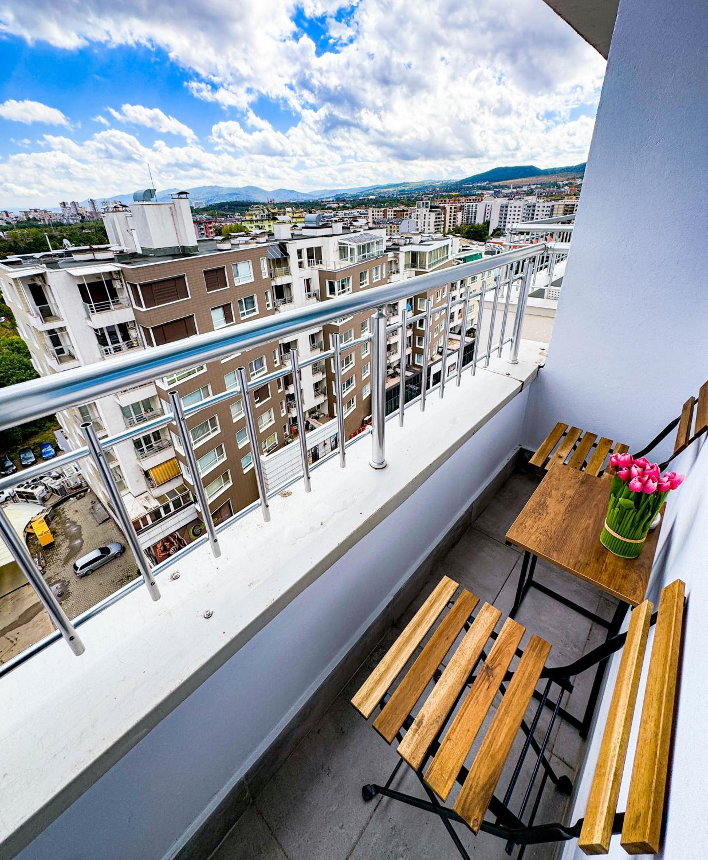 Best View Studio by BulgarianHomes