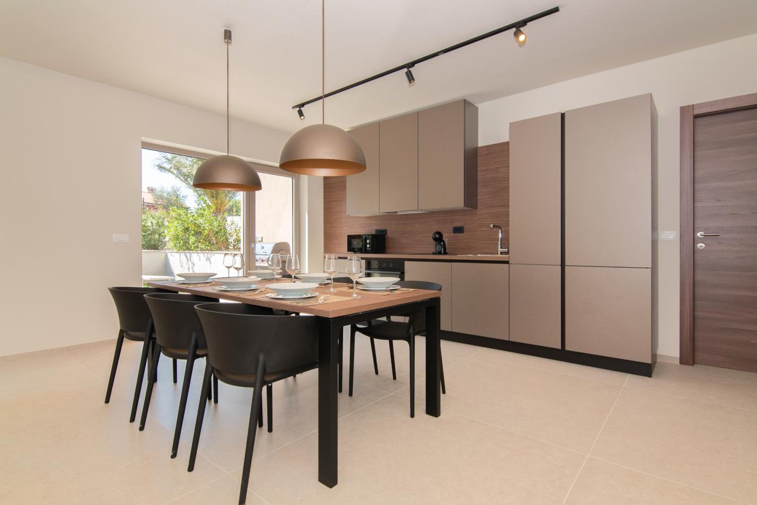 AdeLis Residence by Locap Group view 3
