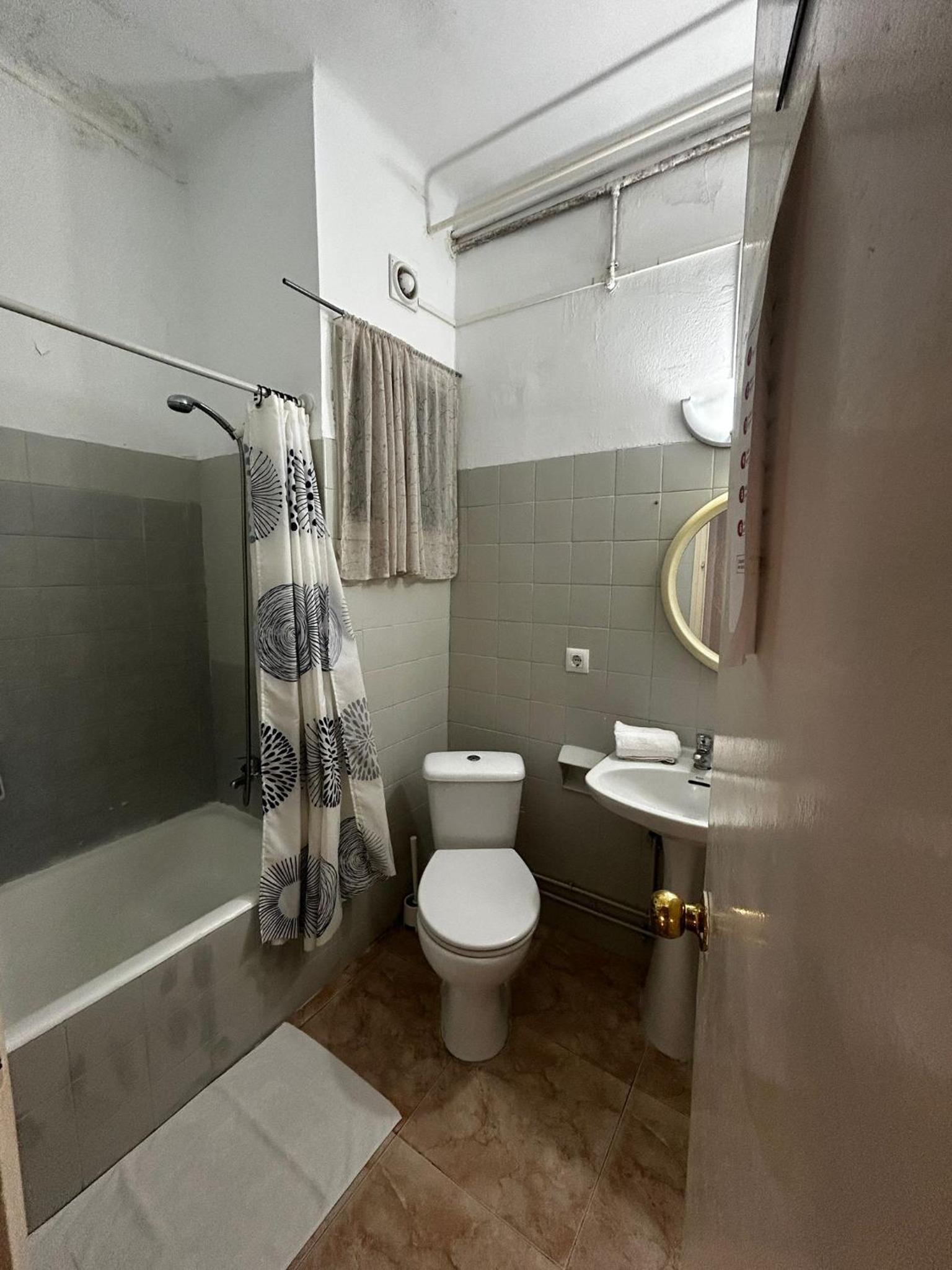 Hostal Sol Celeste view 4