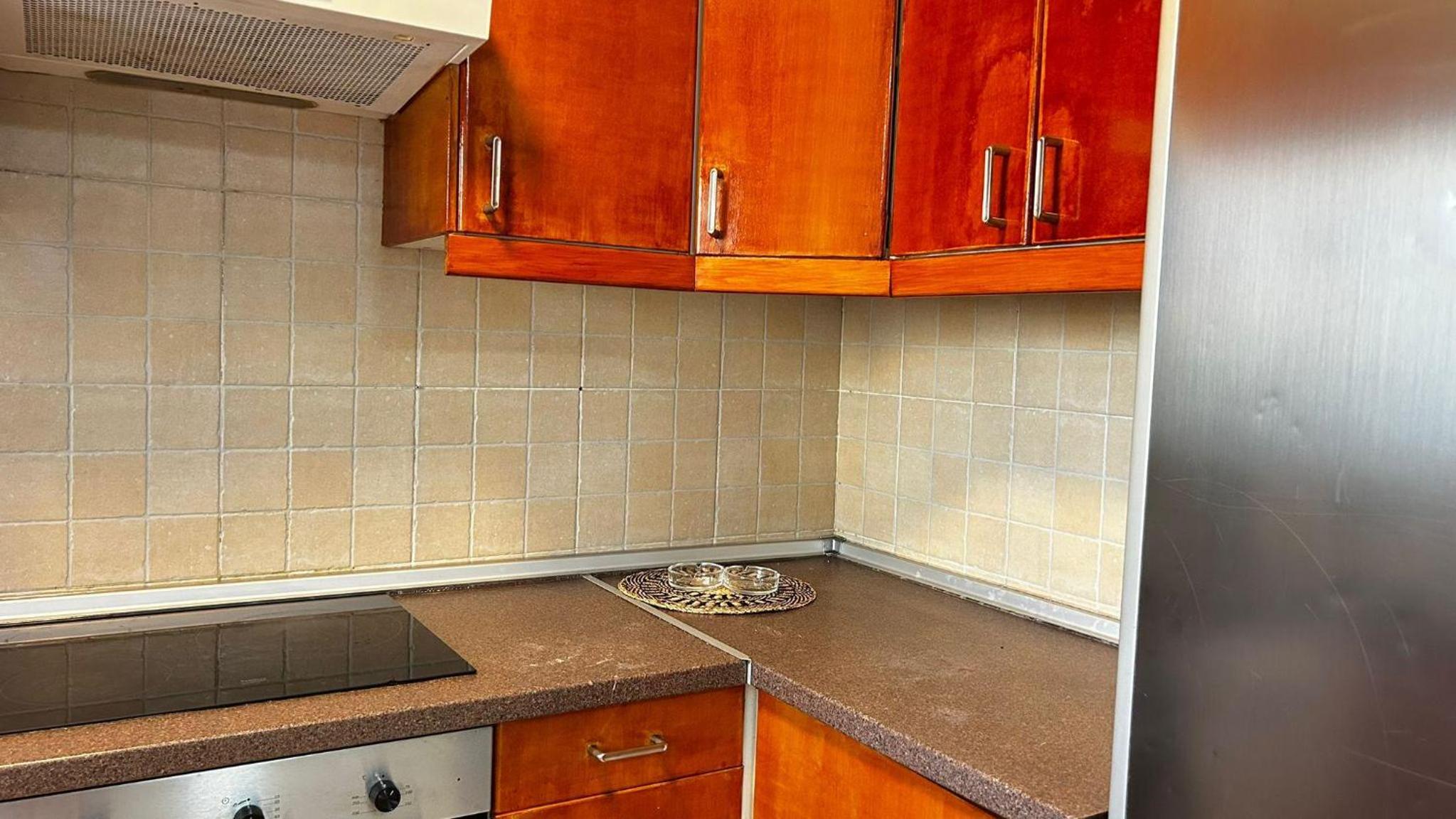 House - Sleeps 4 & Swimming Pool