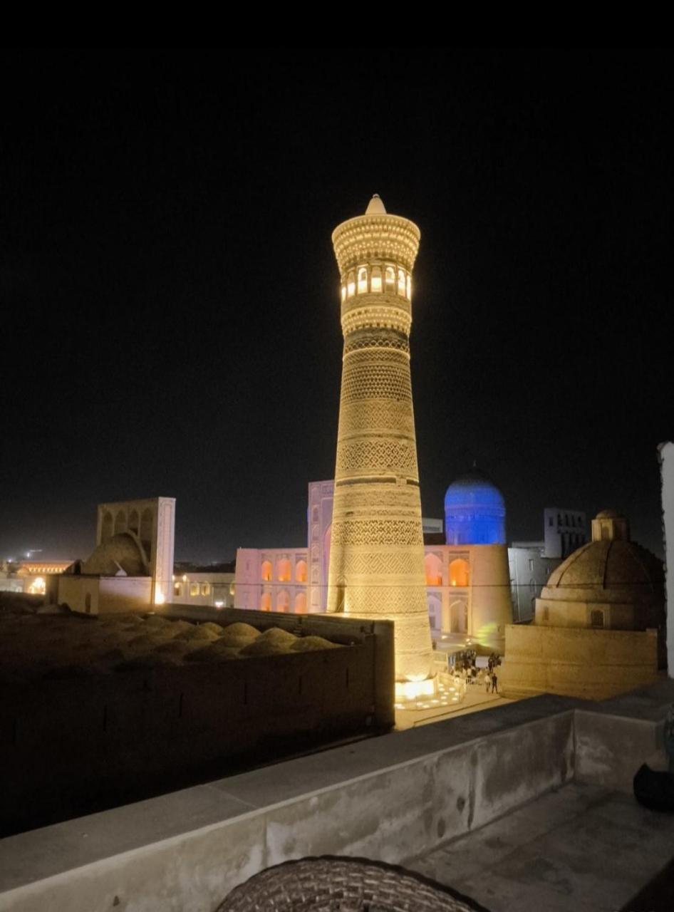 Art Suzani National House Hotel view 4