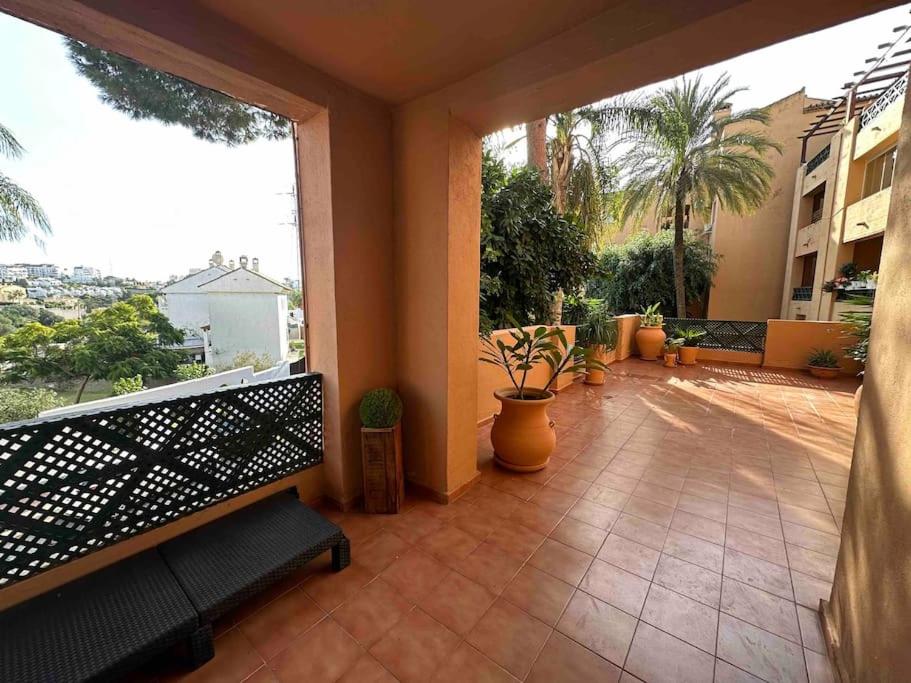 Oasis Golf Apartment