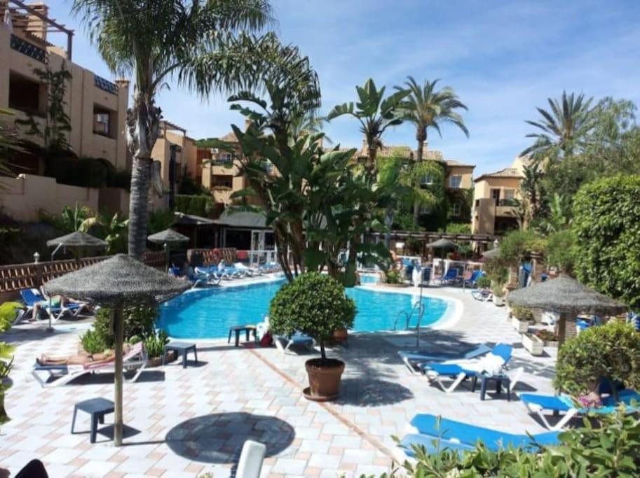 Oasis Golf Apartment