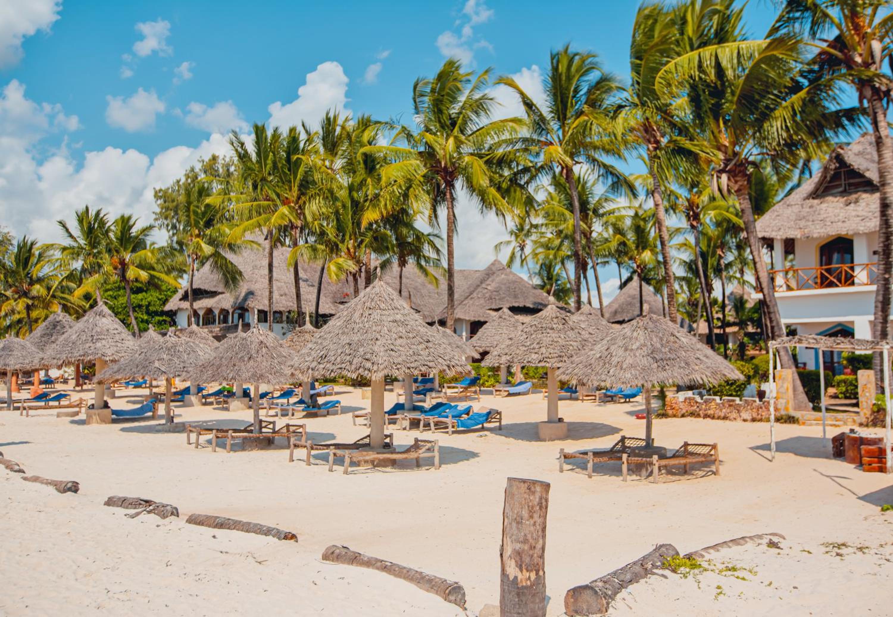 AHG Waridi Beach Resort & SPA