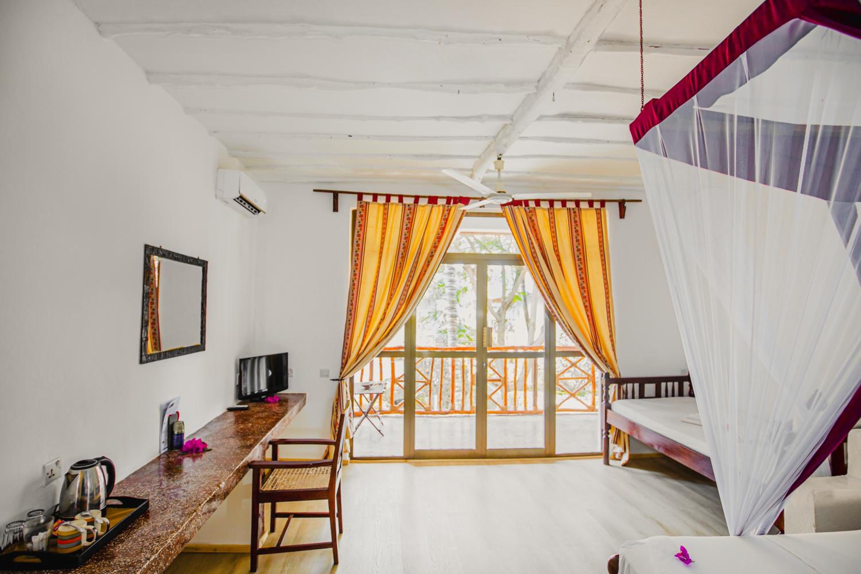 AHG Waridi Beach Resort & SPA