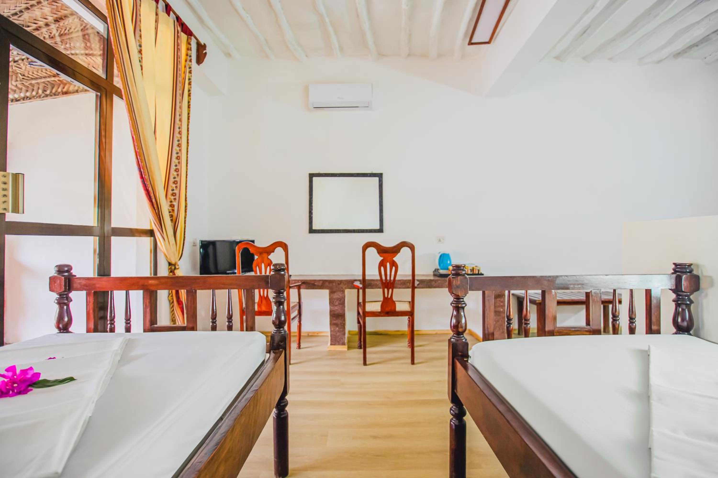 AHG Waridi Beach Resort & SPA