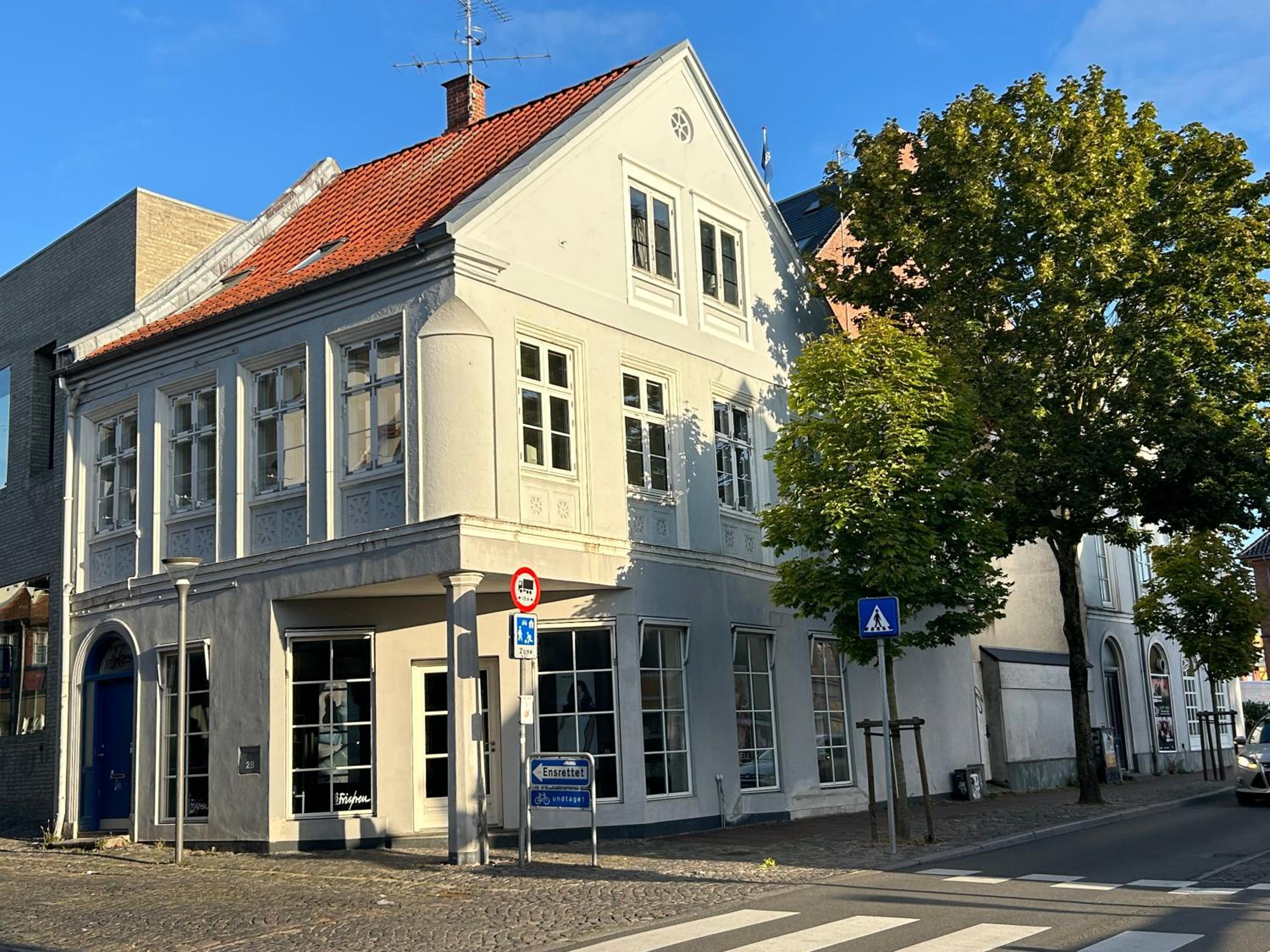 Hel bylejlighed i det gamle pulsernede Svendborg