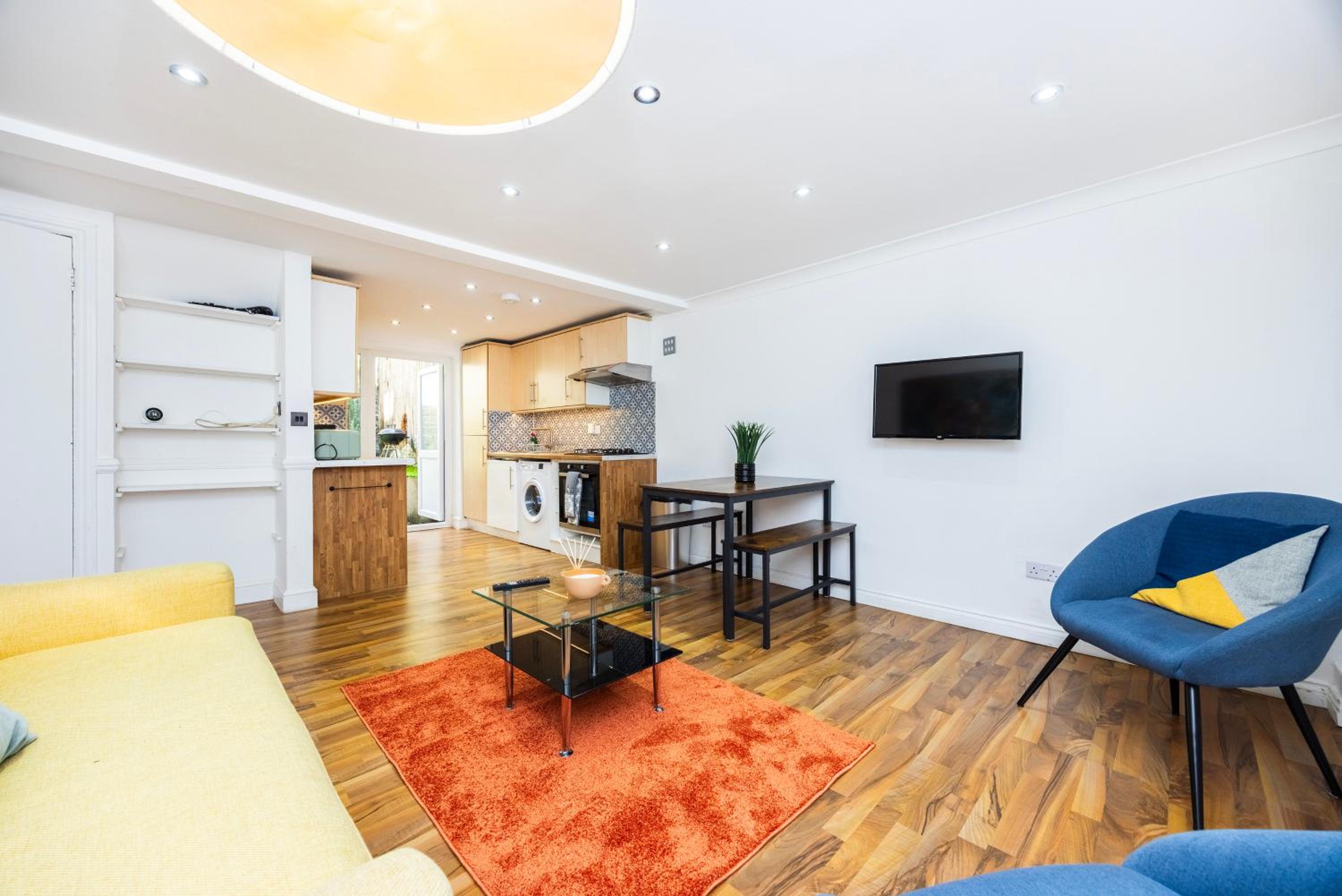 Parfett Apartments Near Whitechapel Station