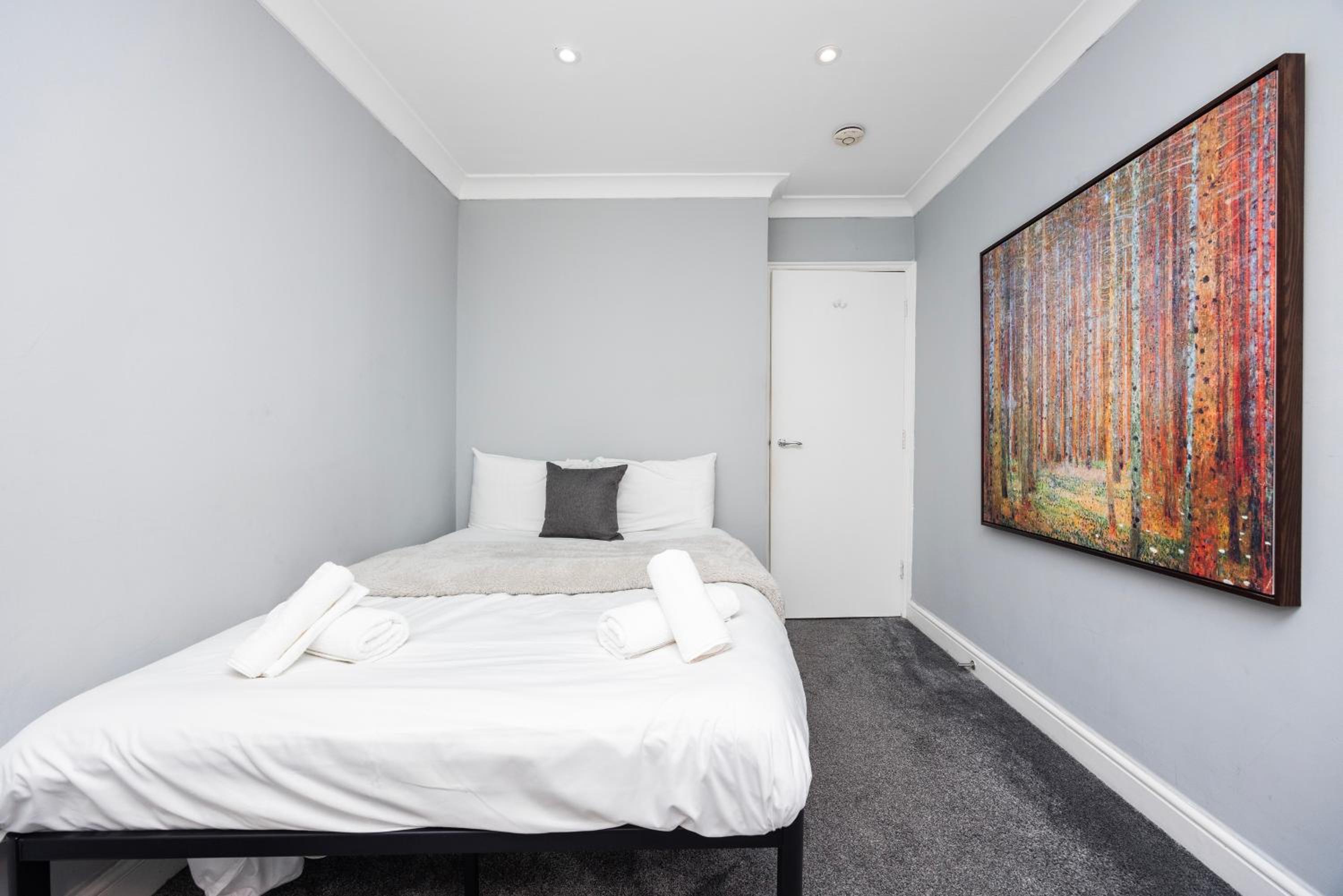 Parfett Apartments Near Whitechapel Station