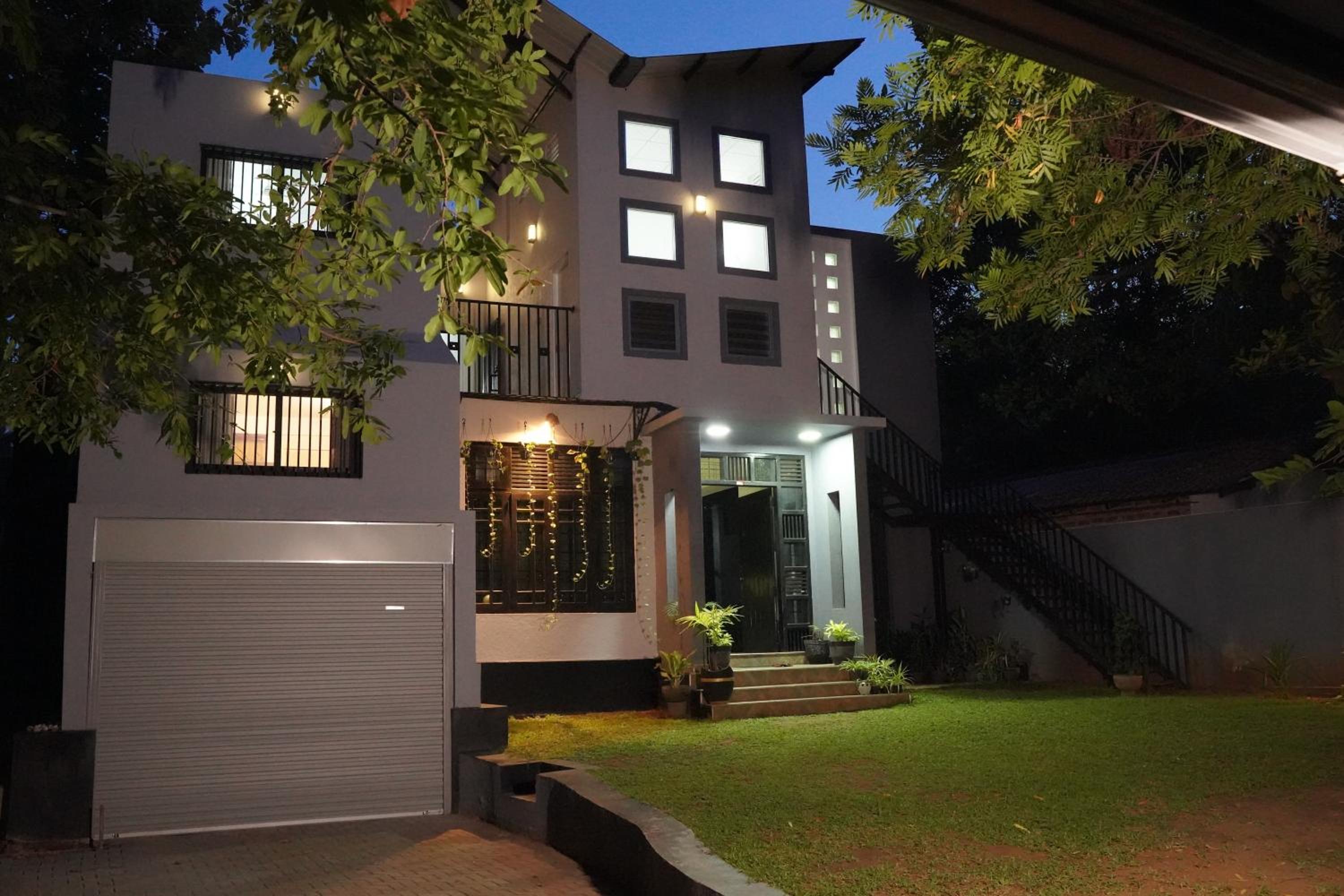 PEREGRINE Villa