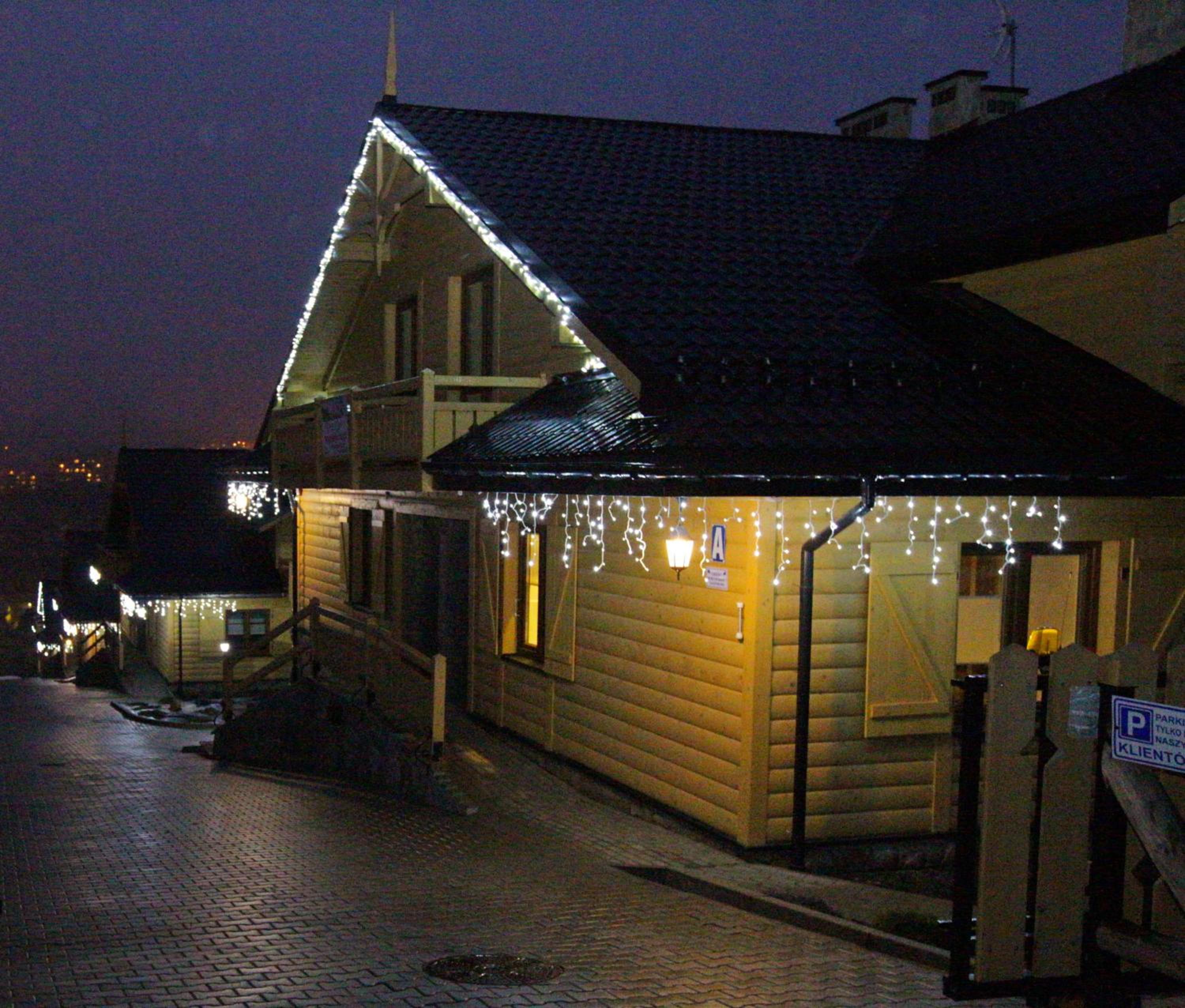 Photo 51