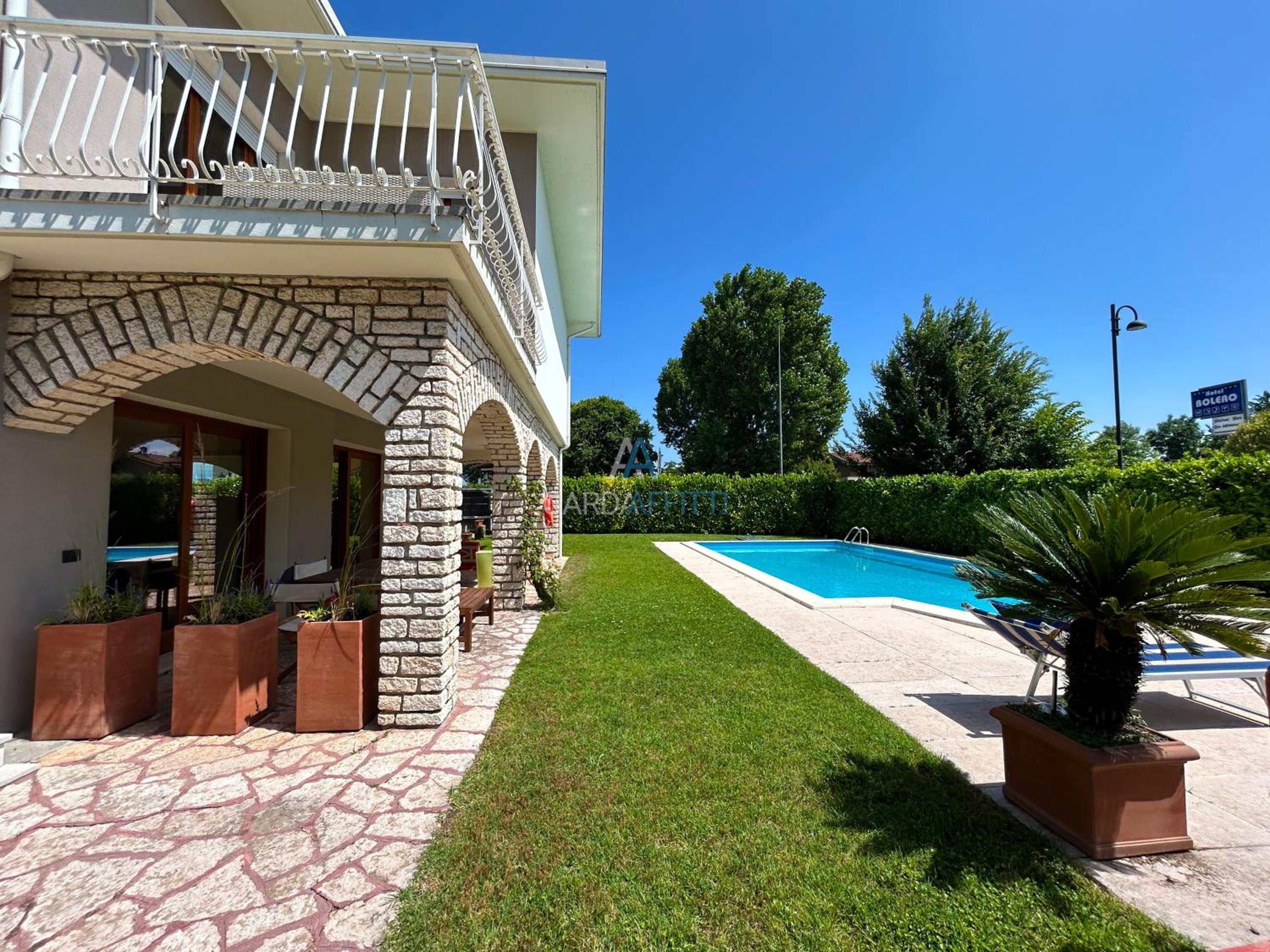 Villa Marina - Risveglio Vista Lago con Piscina view 3