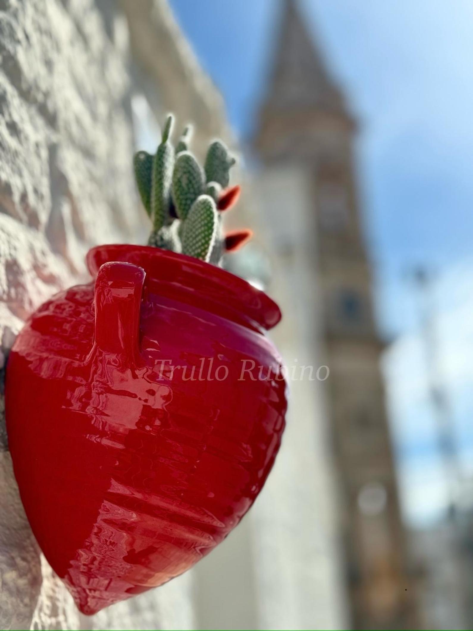 Trullo Rubino view 2