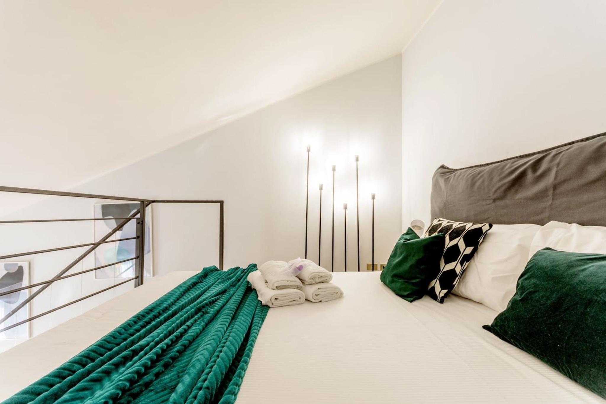 Brera district bright & elegant apartments by Rentopolis