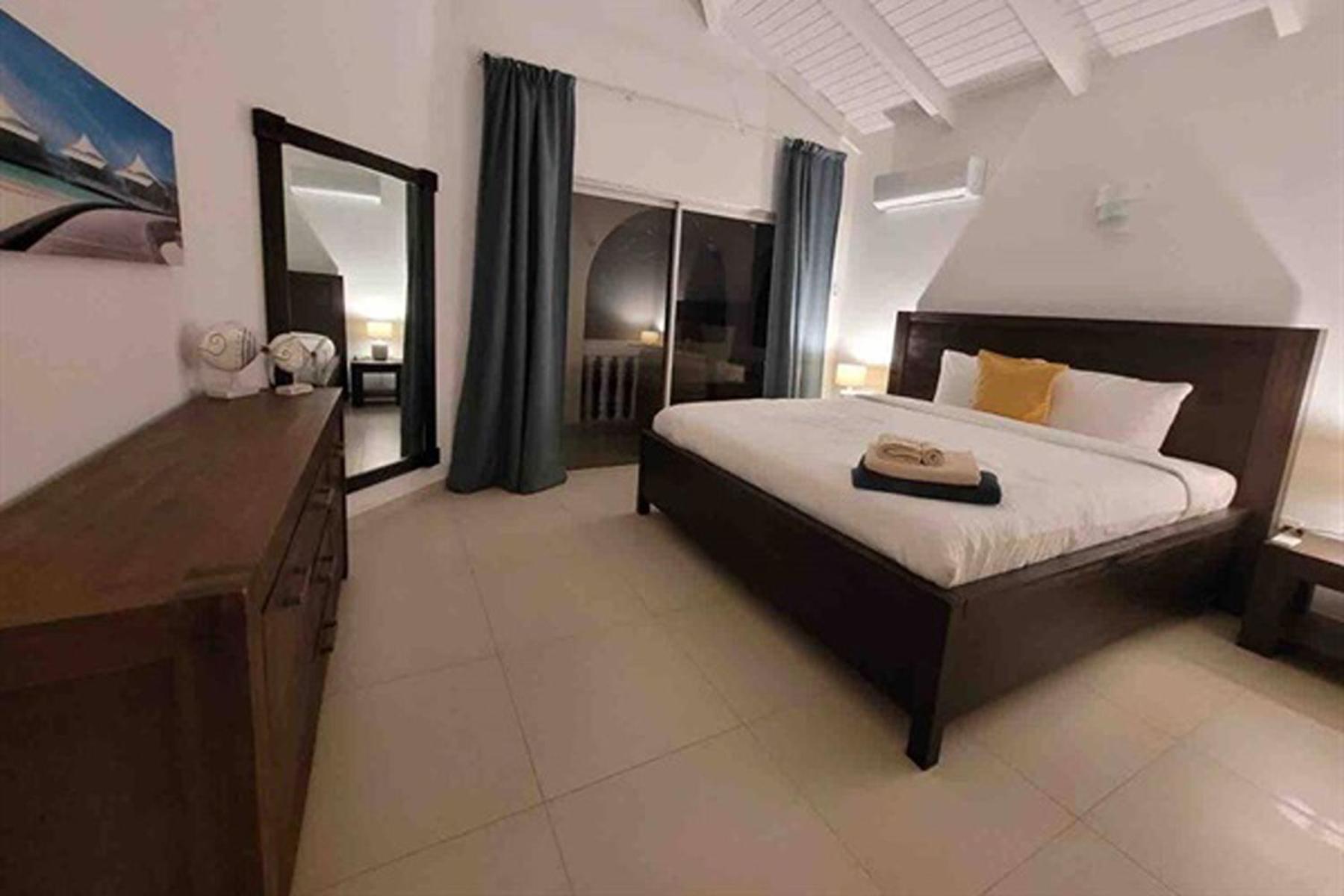NEW! Penthouse Harmony at Mambo Ocean Resort