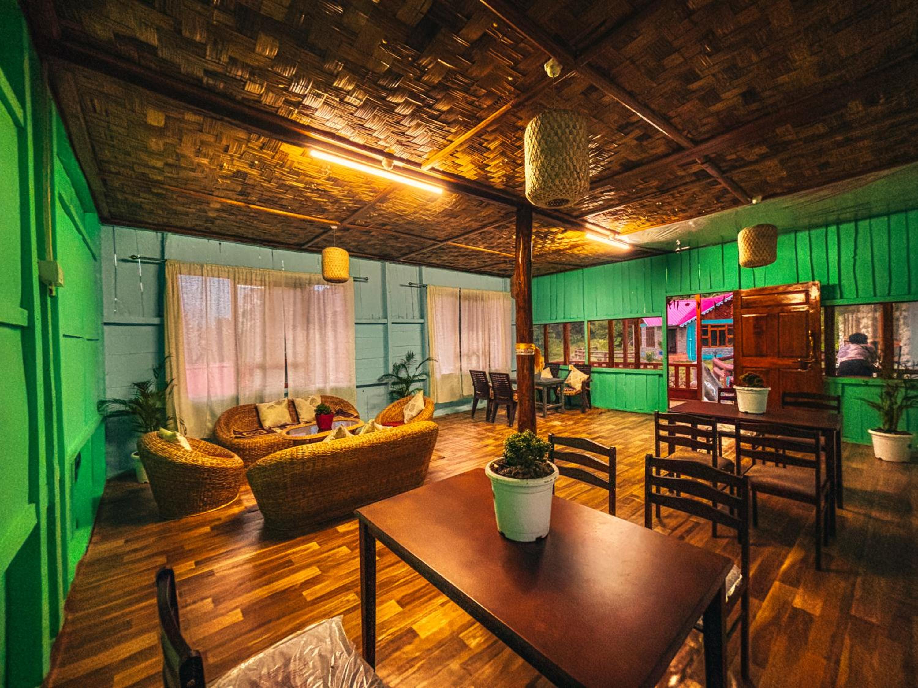 lounge