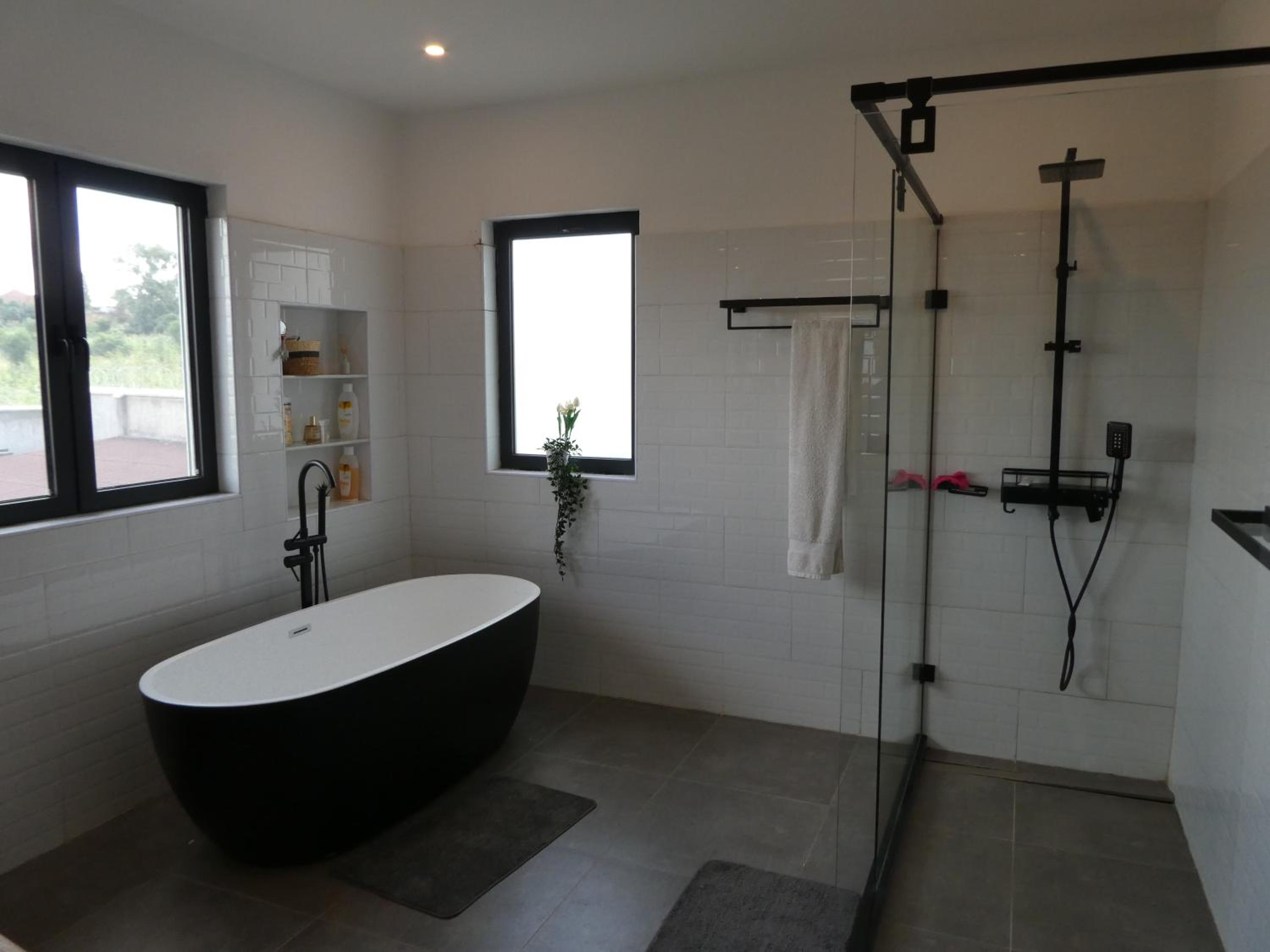 Luxurious New-Built Home with Pool and Valley View view 4