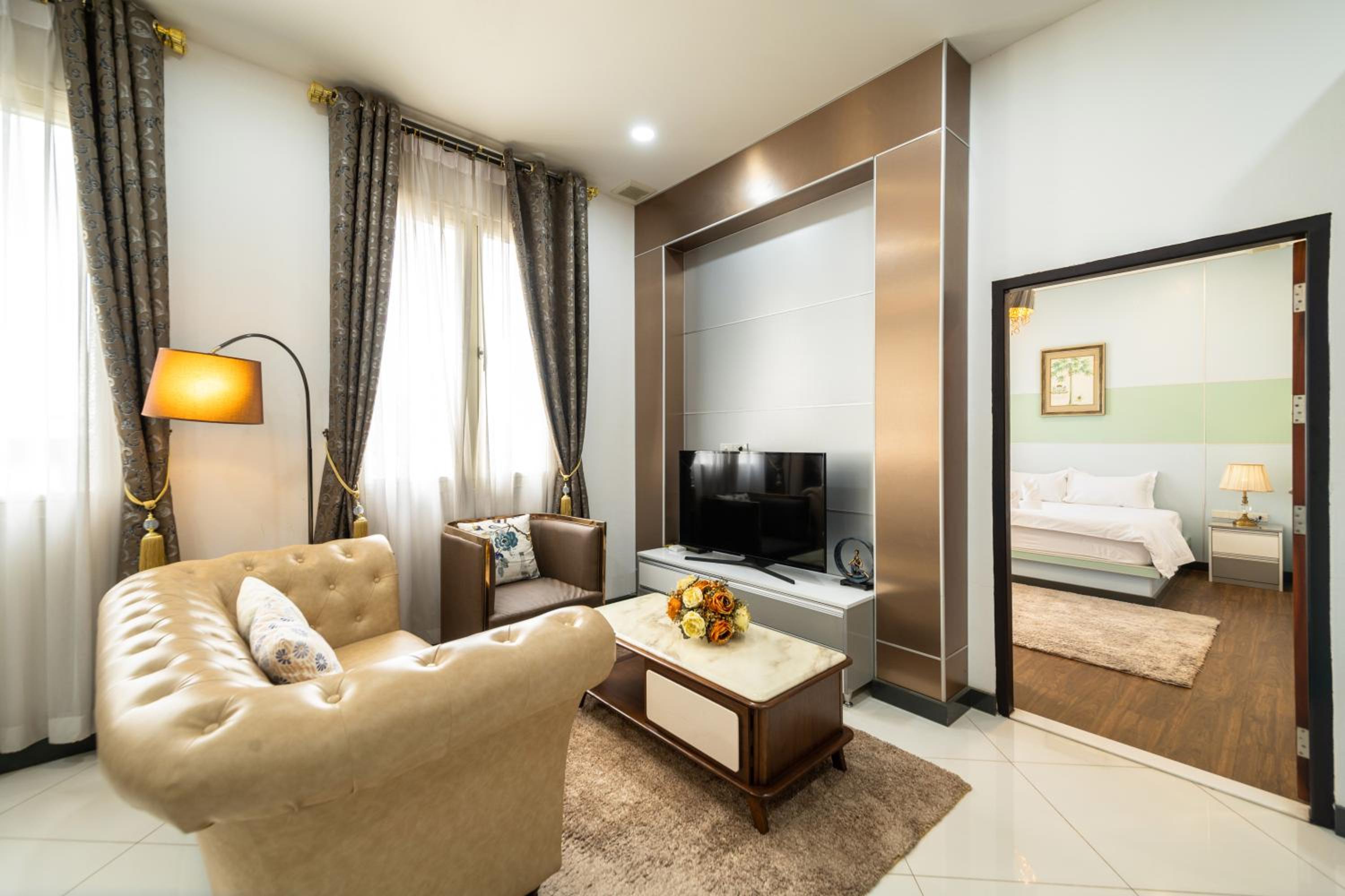 Niraxay Apartment