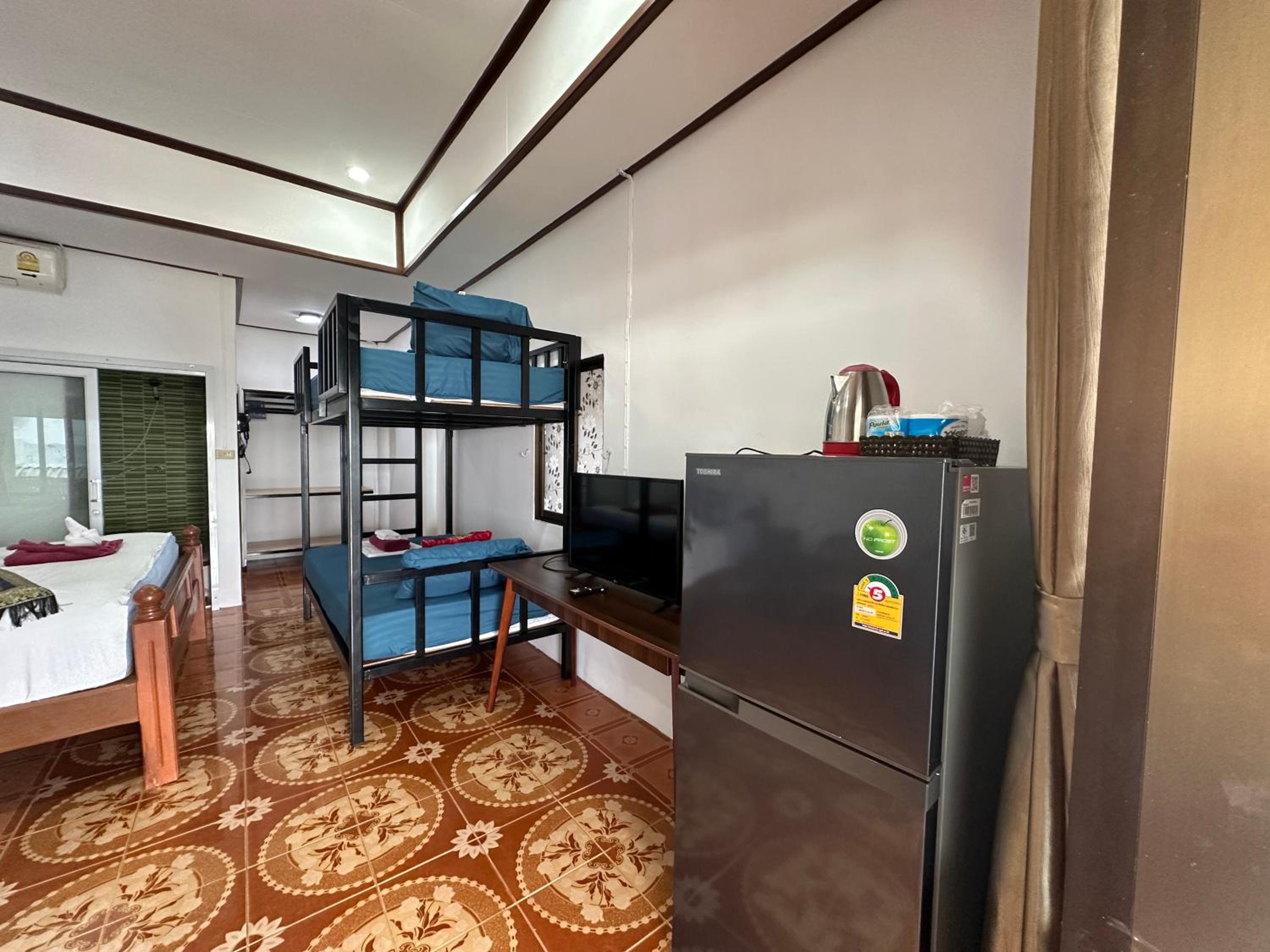 Lanta Garden Home