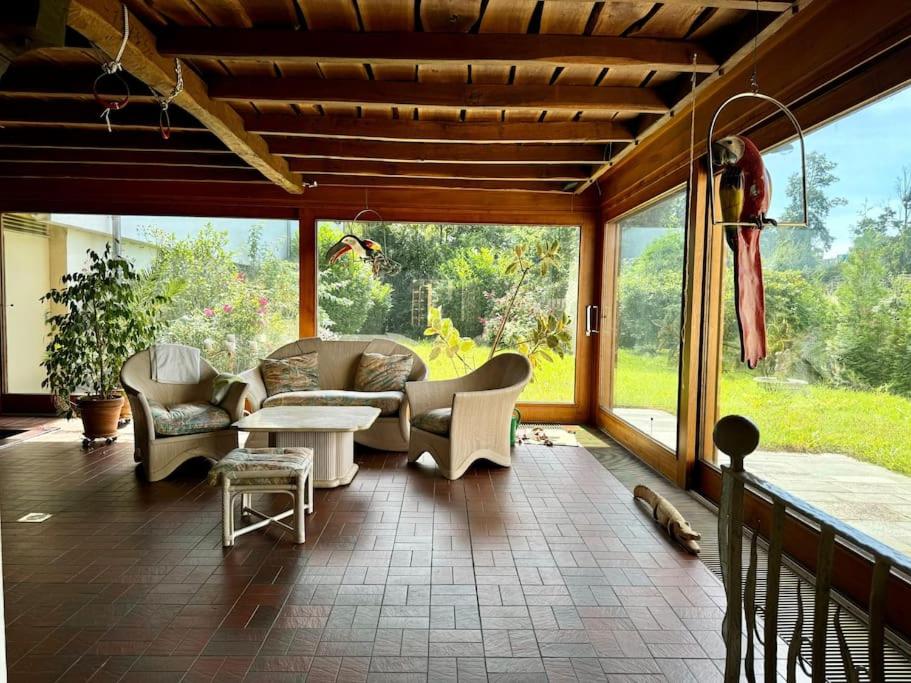 Haus mit Pool im Herzen Bochums