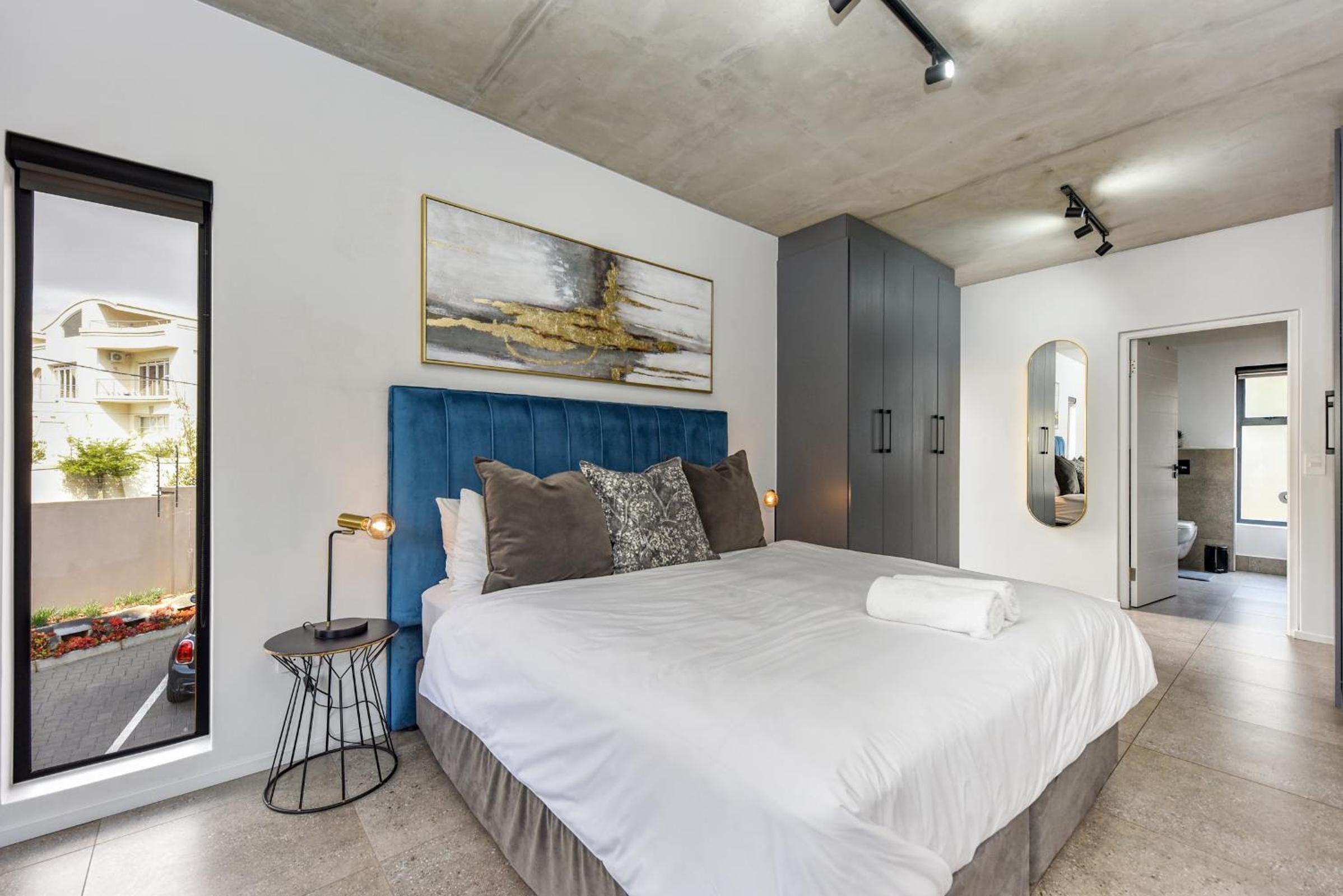 Cozy Hyde Park House Apartments