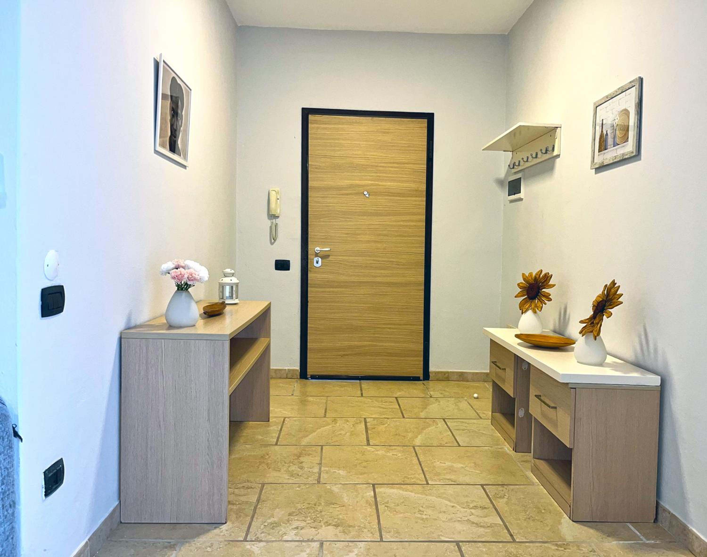 A15A Nice, bright, close to the beach and to the centre