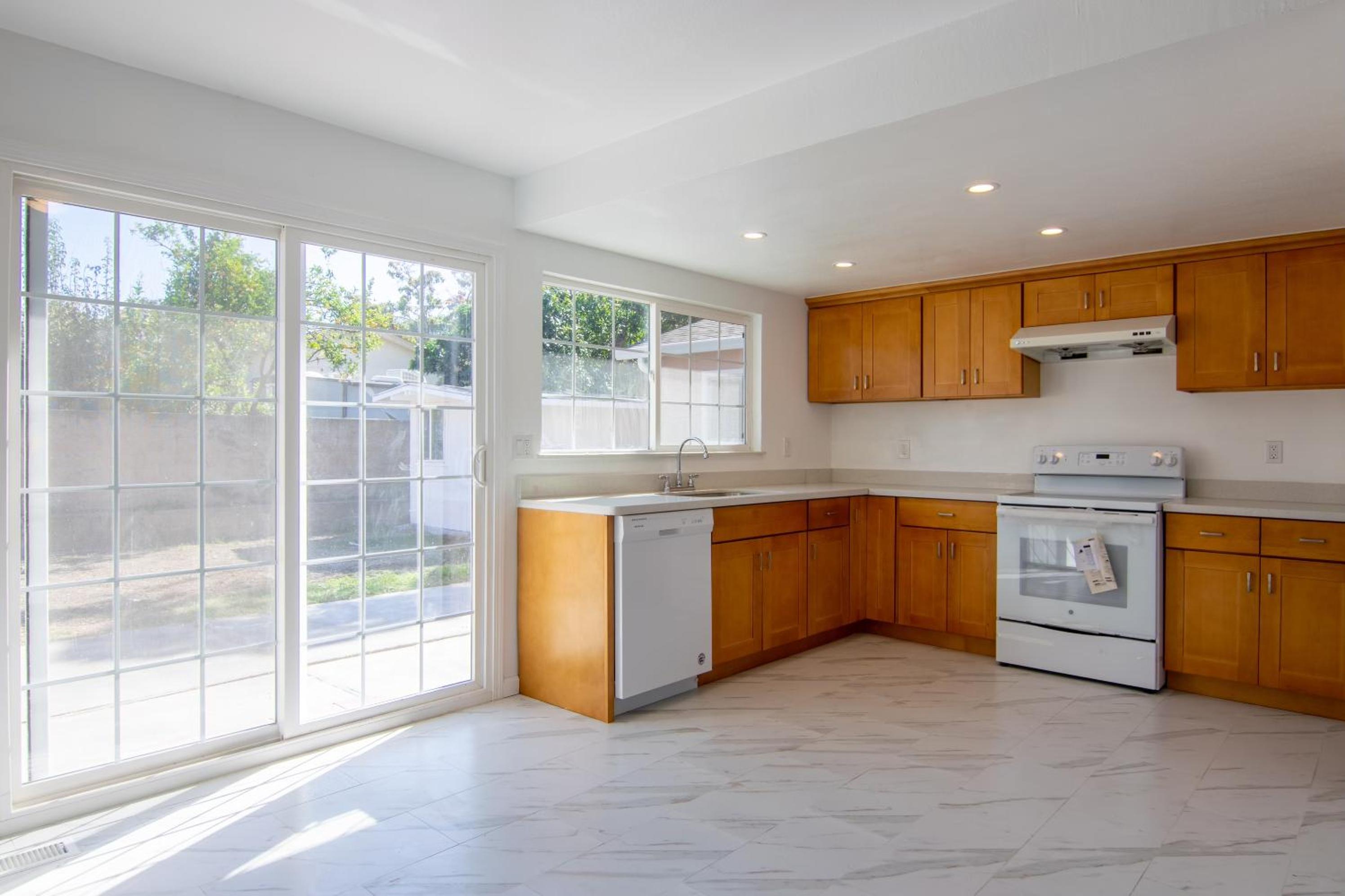 Union City New Homestay, Shared room - Property Image 13