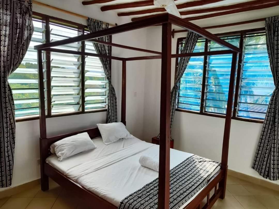 Kimbi's Villa