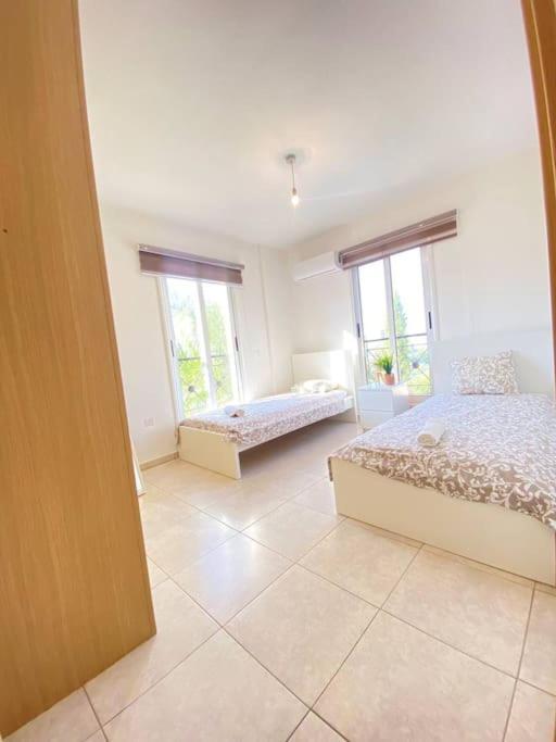2Bedroom Apt with Communal Pool