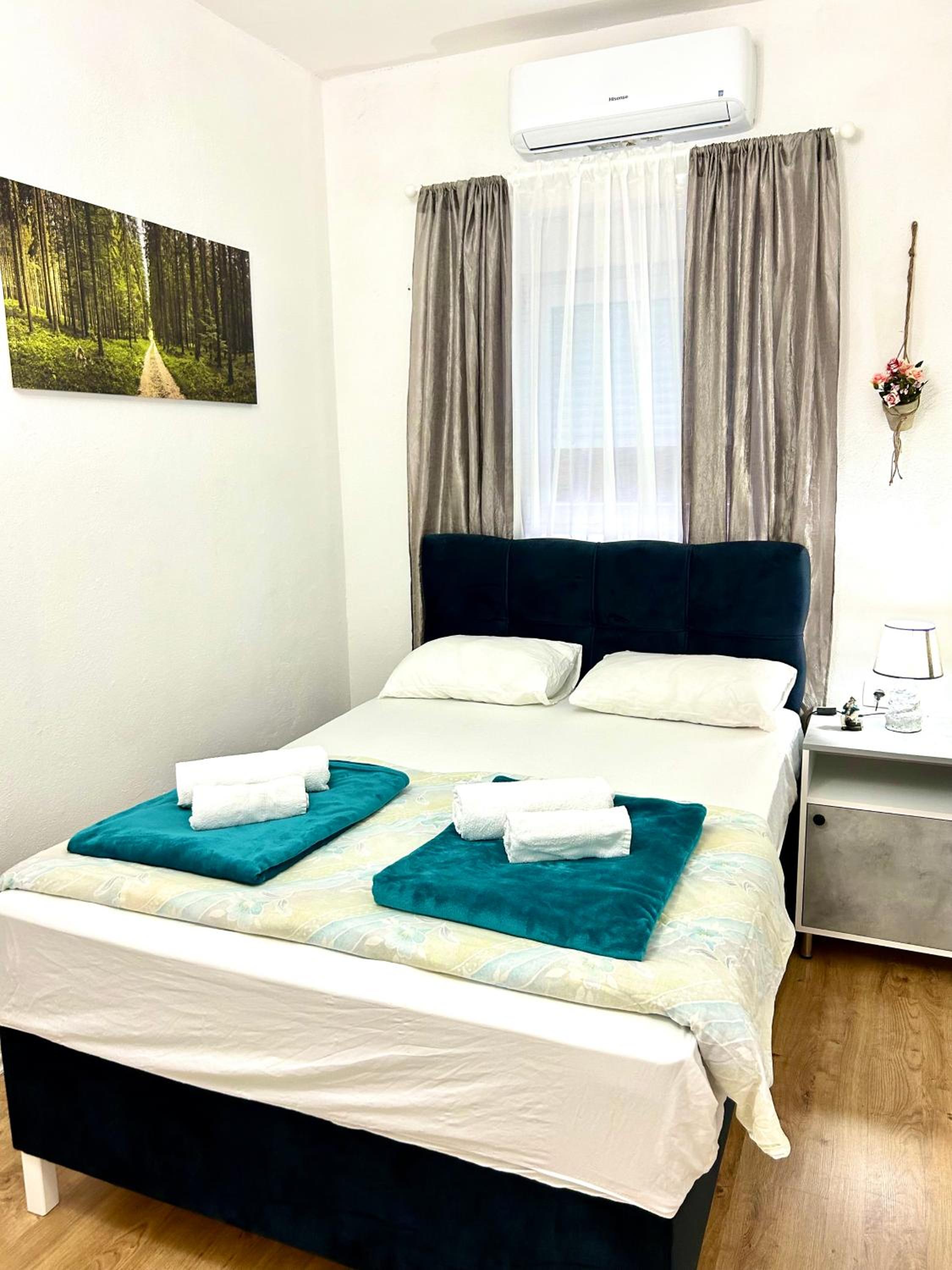 Apartment Tajra