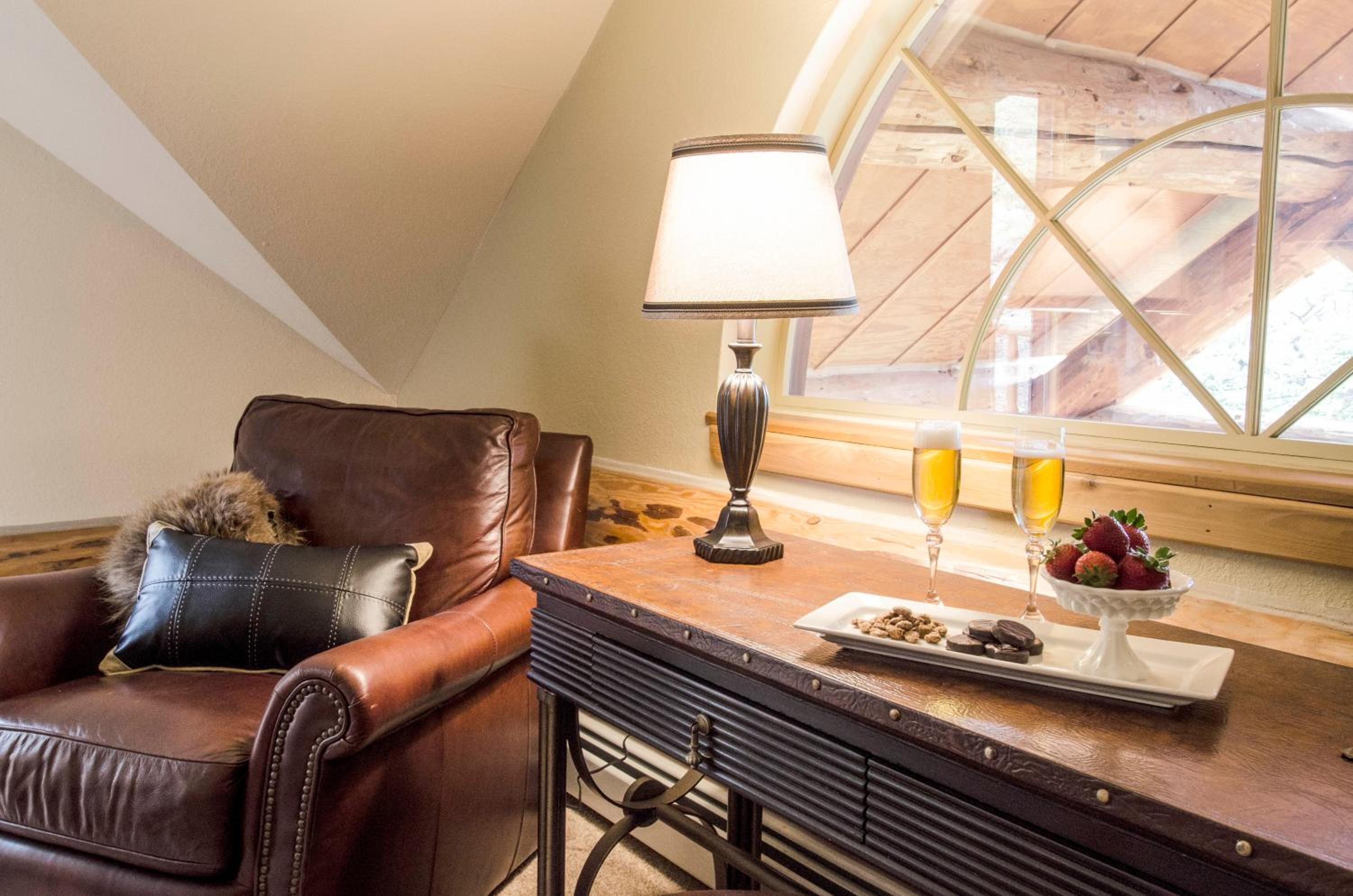 The Silver Lake Lodge - Adults Only