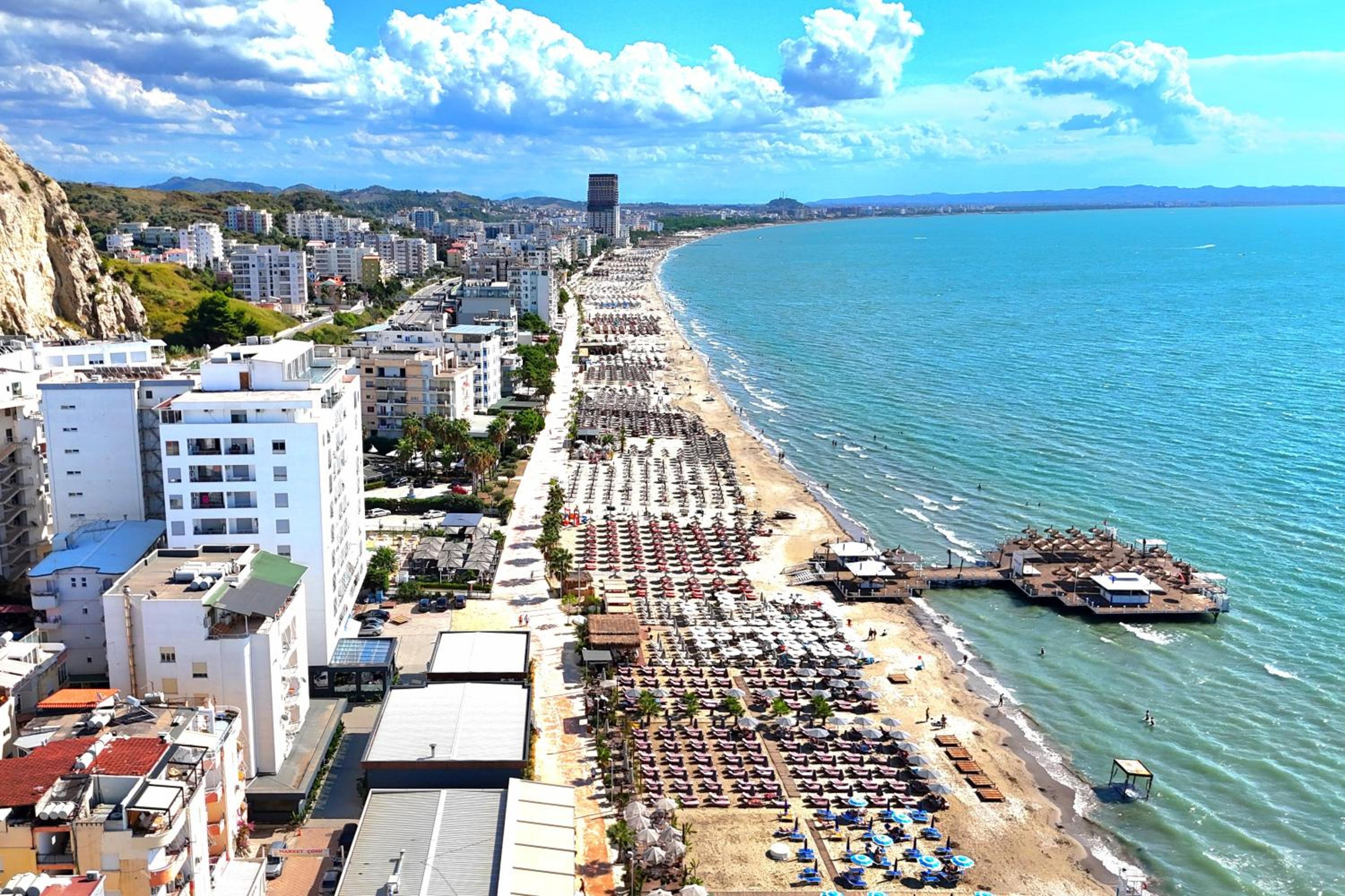 Brisa del Mar Beachfront Apartments