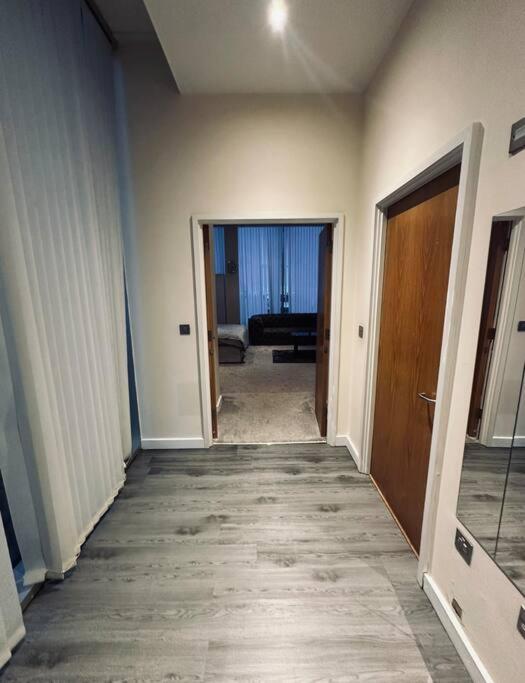 Luxury apartment In Excel London — London
