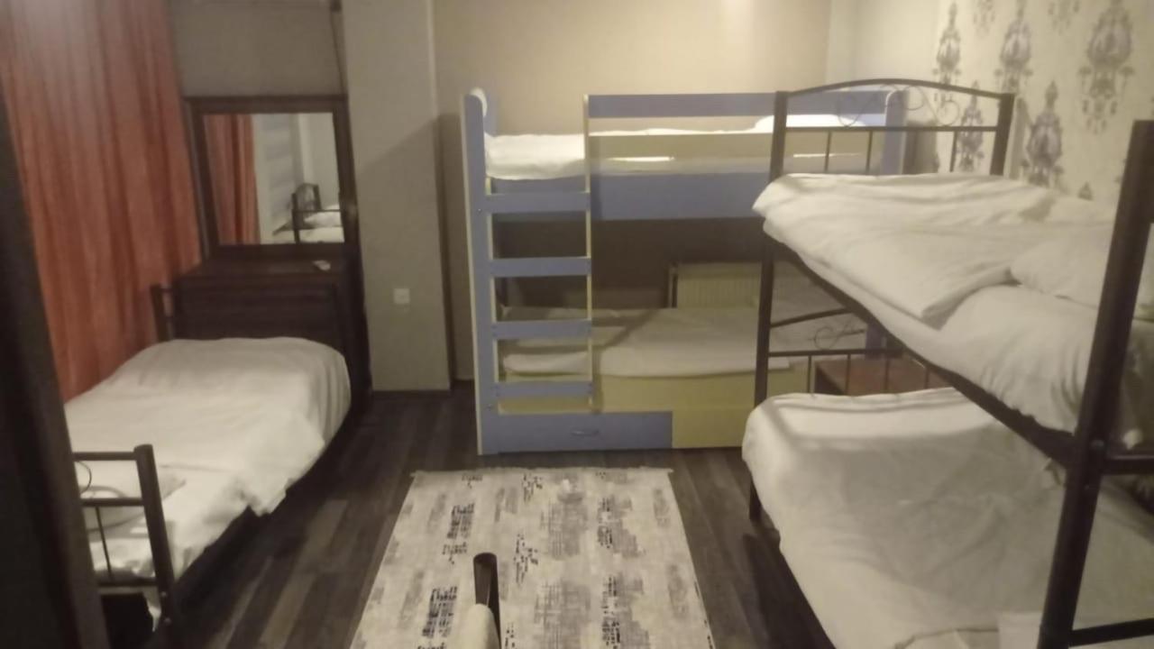 Eymaar Apartments