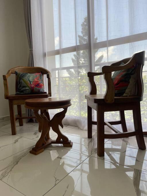 New Luxe 3 BR oceanview Nyali view 5